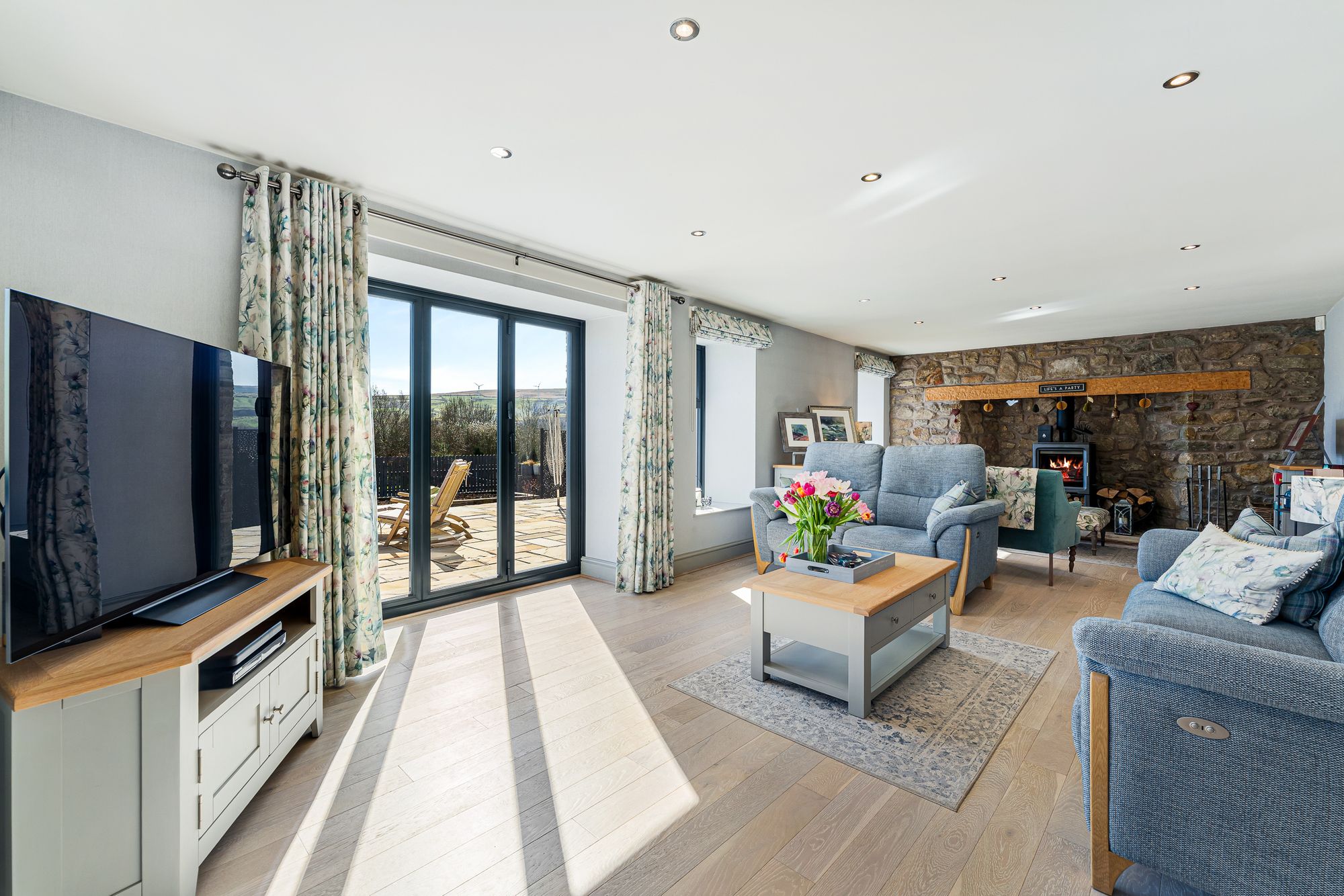 4 bed detached house for sale in Booth Road, Bacup  - Property Image 2