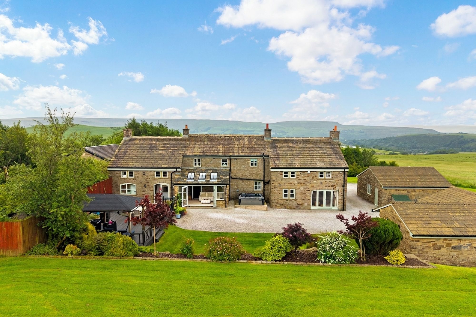 5 bed detached house for sale in Brex, Bacup 3