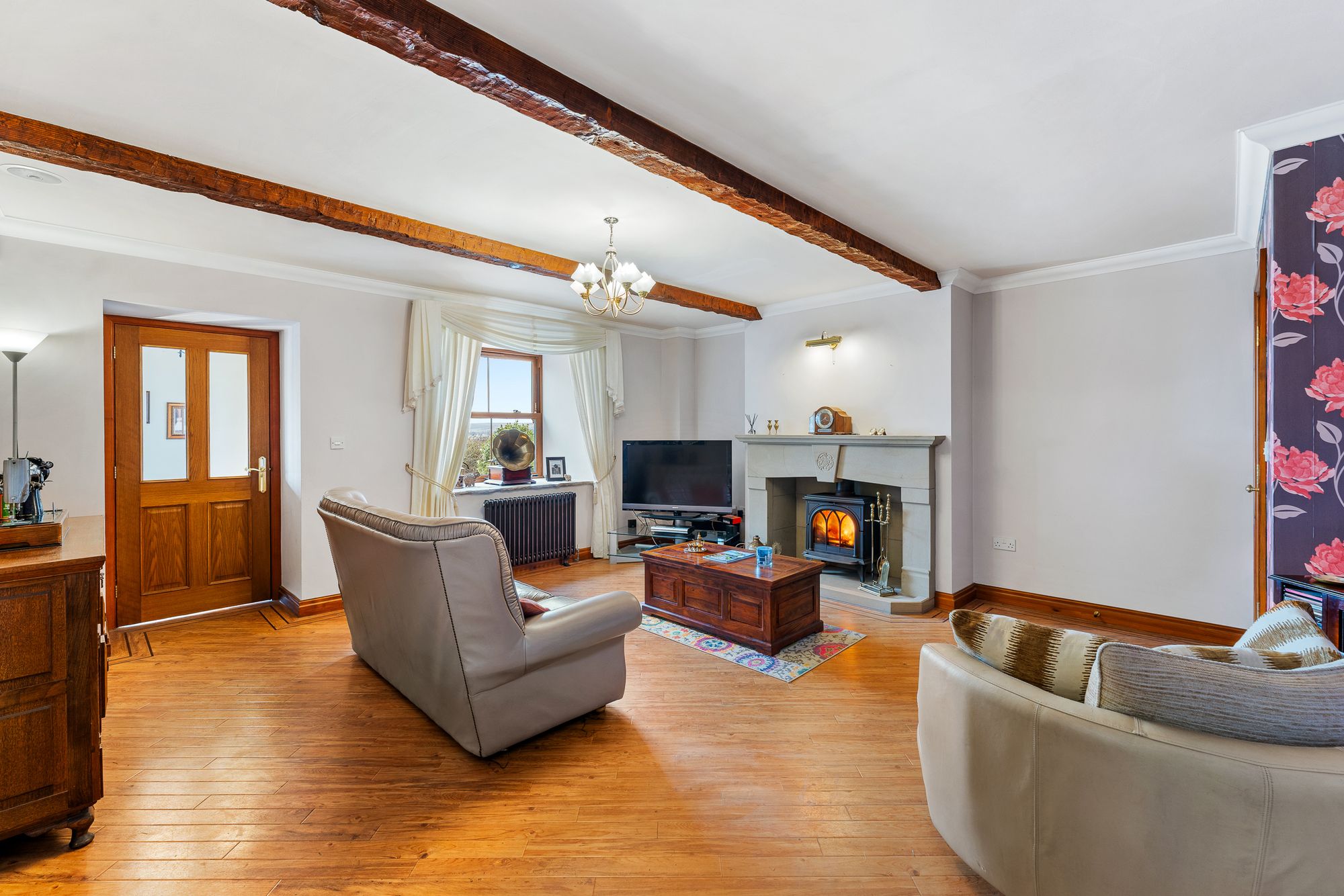 6 bed semi-detached house for sale in Roundhill Lane, Rossendale  - Property Image 3