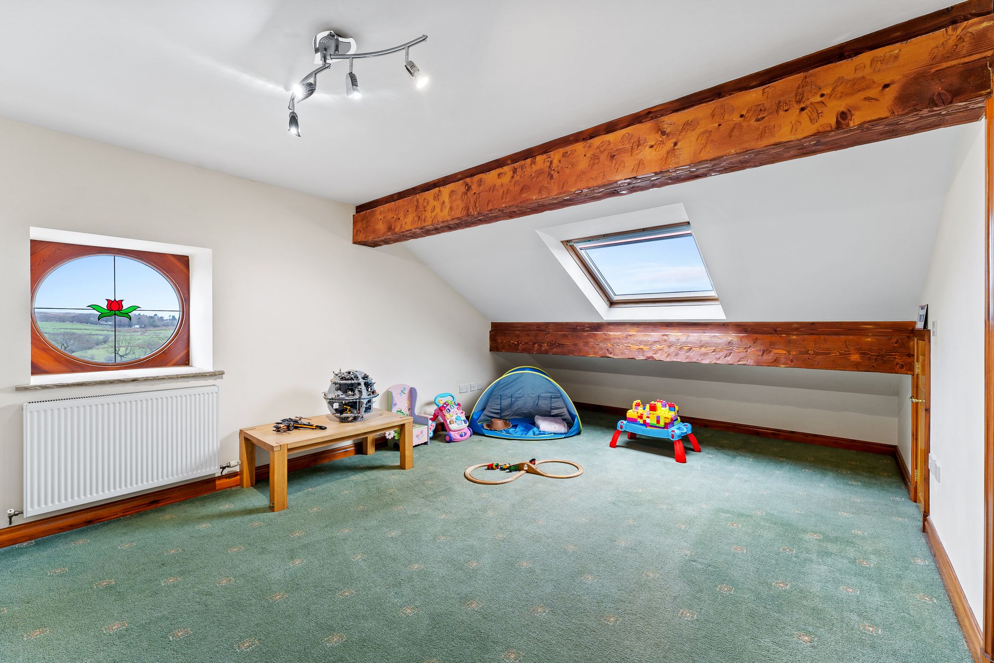 6 bed semi-detached house for sale in Roundhill Lane, Rossendale  - Property Image 38