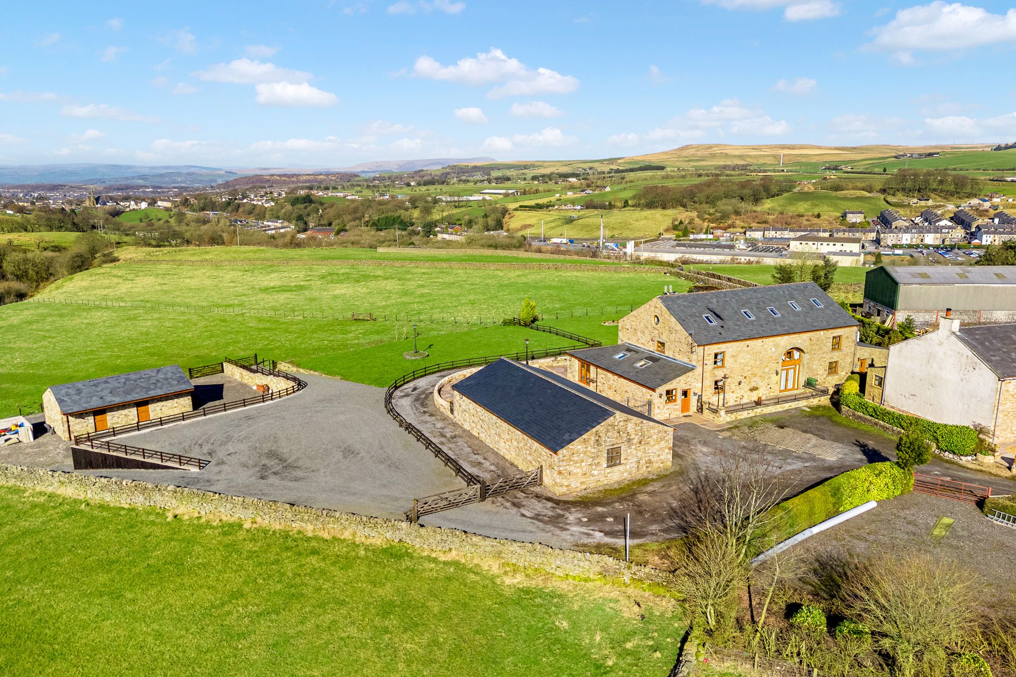 6 bed semi-detached house for sale in Roundhill Lane, Rossendale  - Property Image 63
