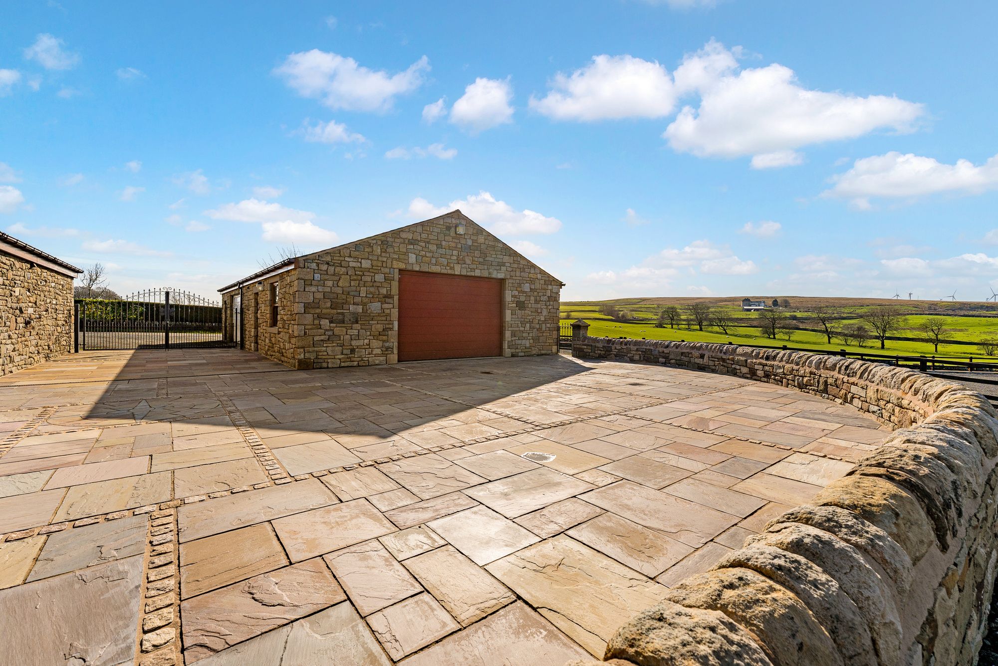 6 bed semi-detached house for sale in Roundhill Lane, Rossendale  - Property Image 59
