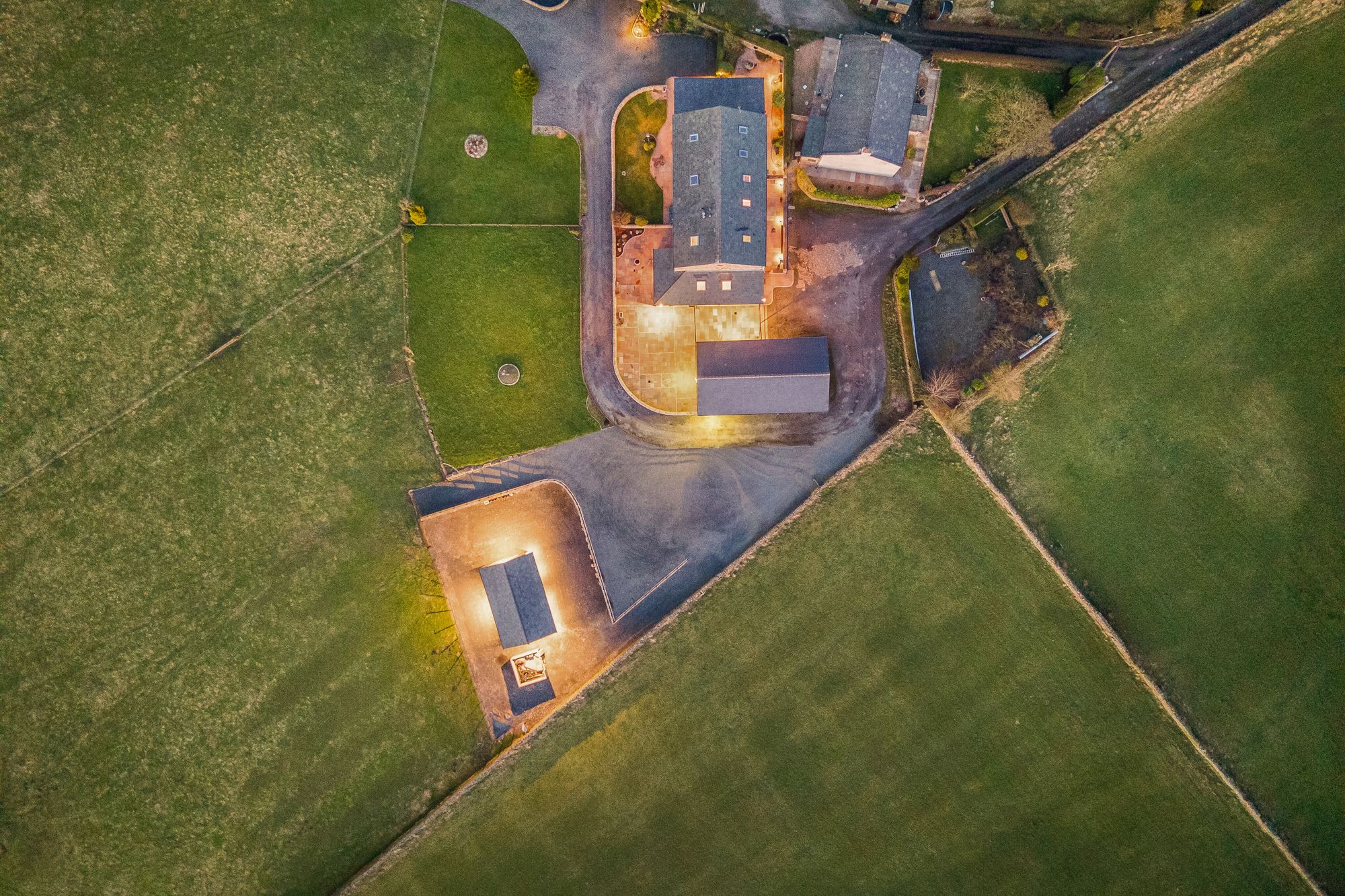 6 bed semi-detached house for sale in Roundhill Lane, Rossendale  - Property Image 64