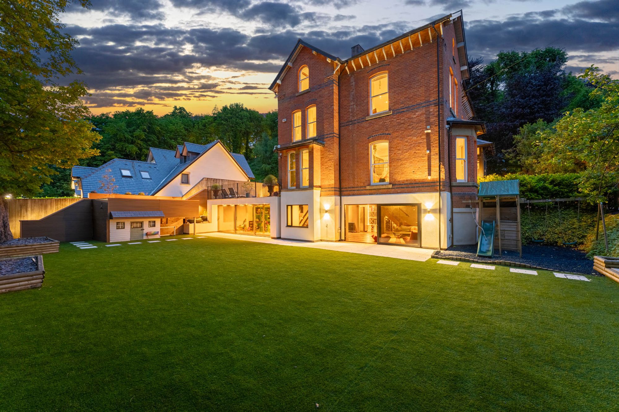 6 bed detached house for sale in Lowther Road, Manchester  - Property Image 4