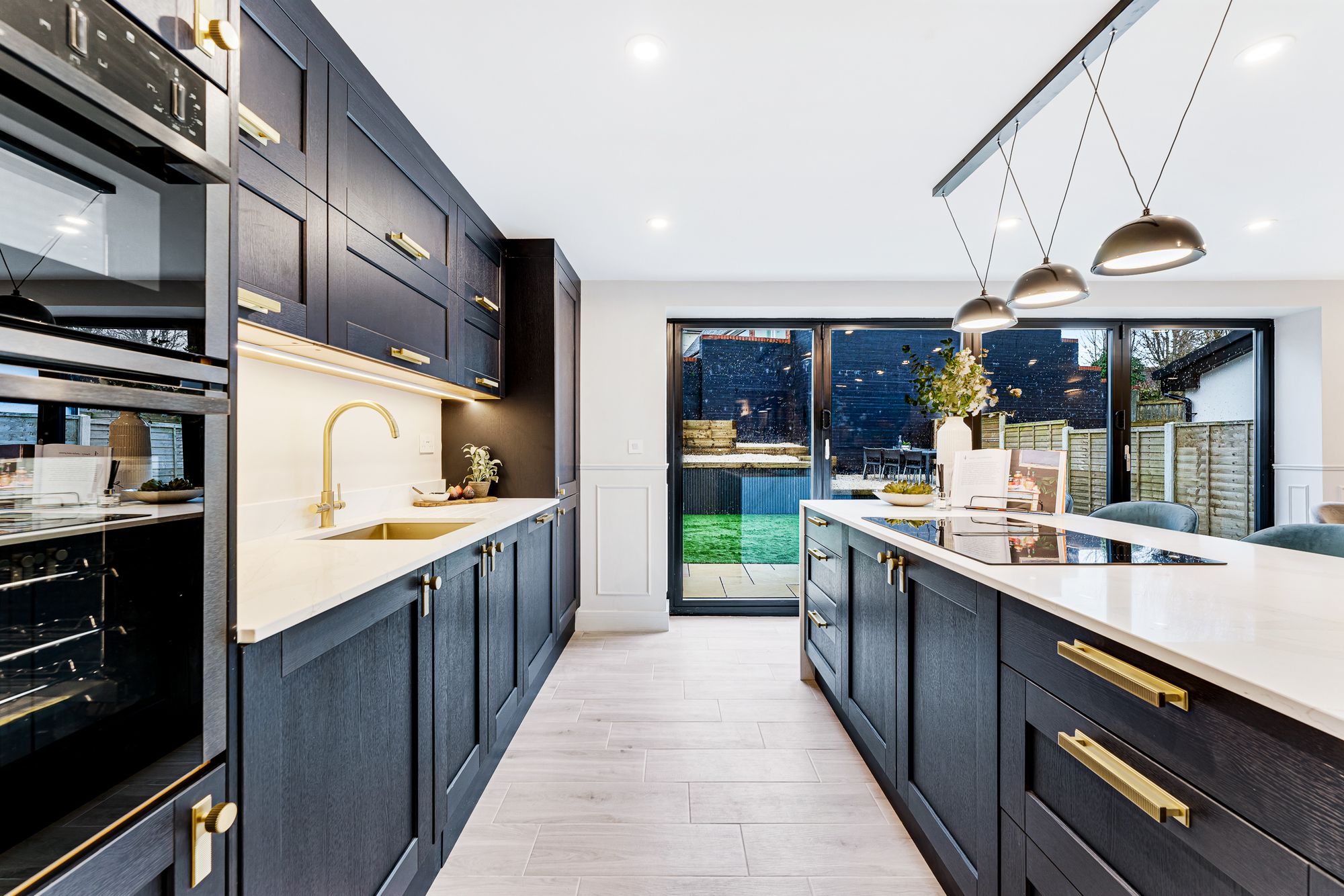 5 bed detached house for sale in Park Avenue, Bury 8