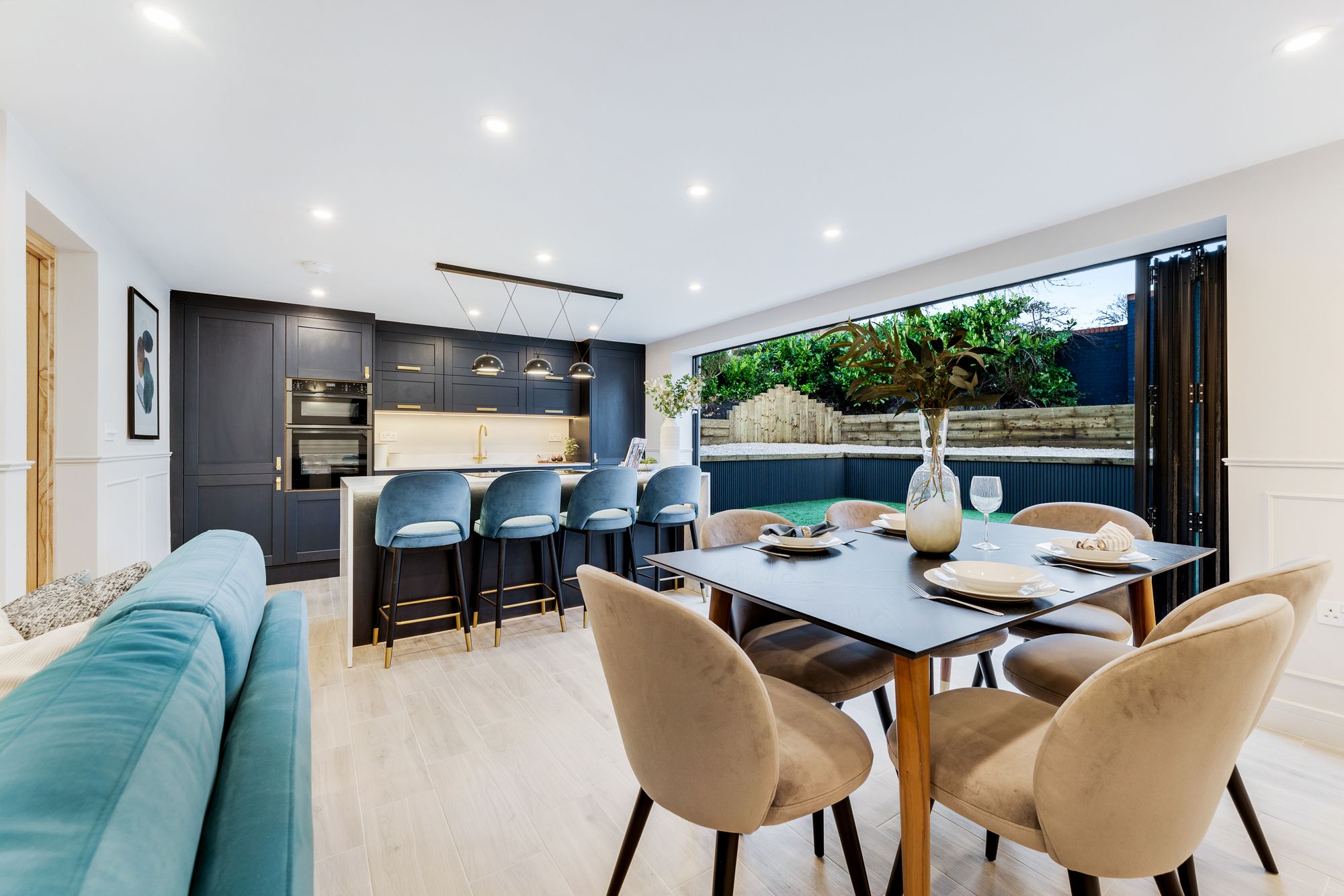 5 bed detached house for sale in Park Avenue, Bury 18