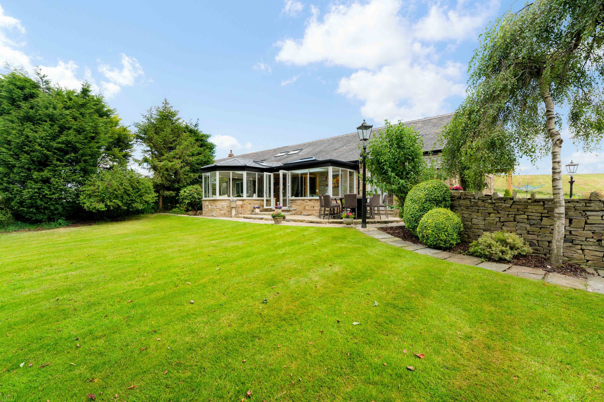 4 bed barn conversion for sale in Kings Highway, Accrington 5