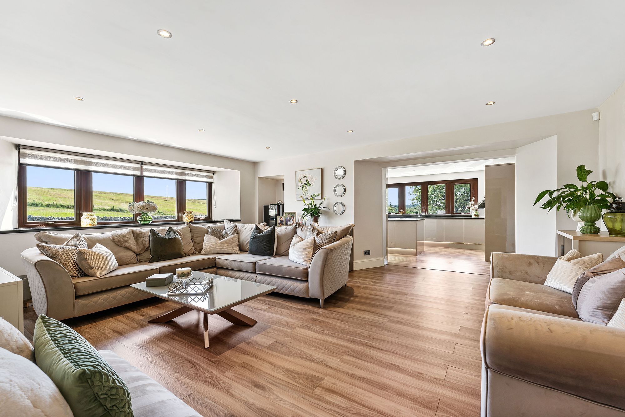 4 bed barn conversion for sale in Kings Highway, Accrington 9