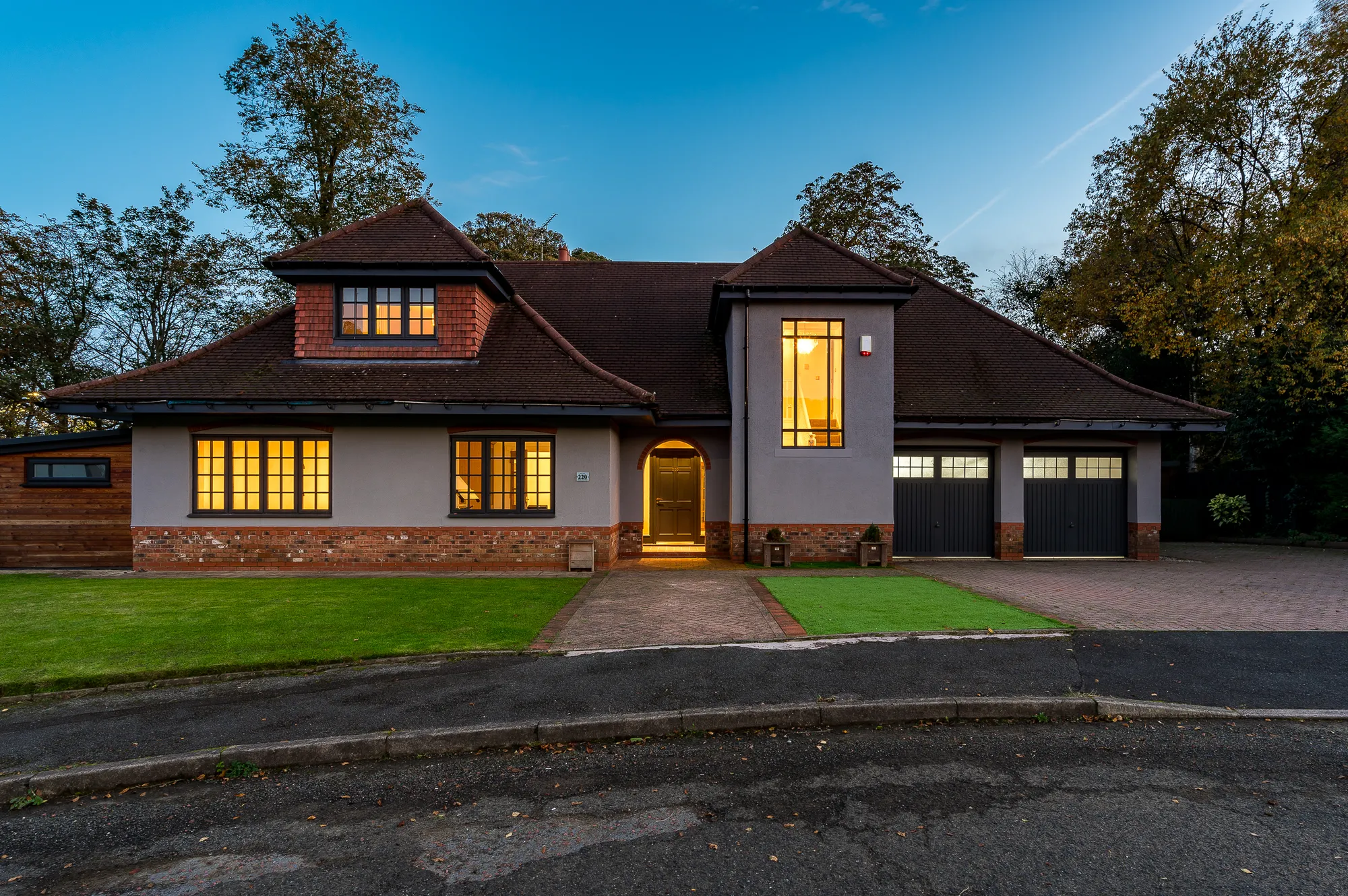 4 bed detached house for sale in Chorley New Road, Bolton, BL1 