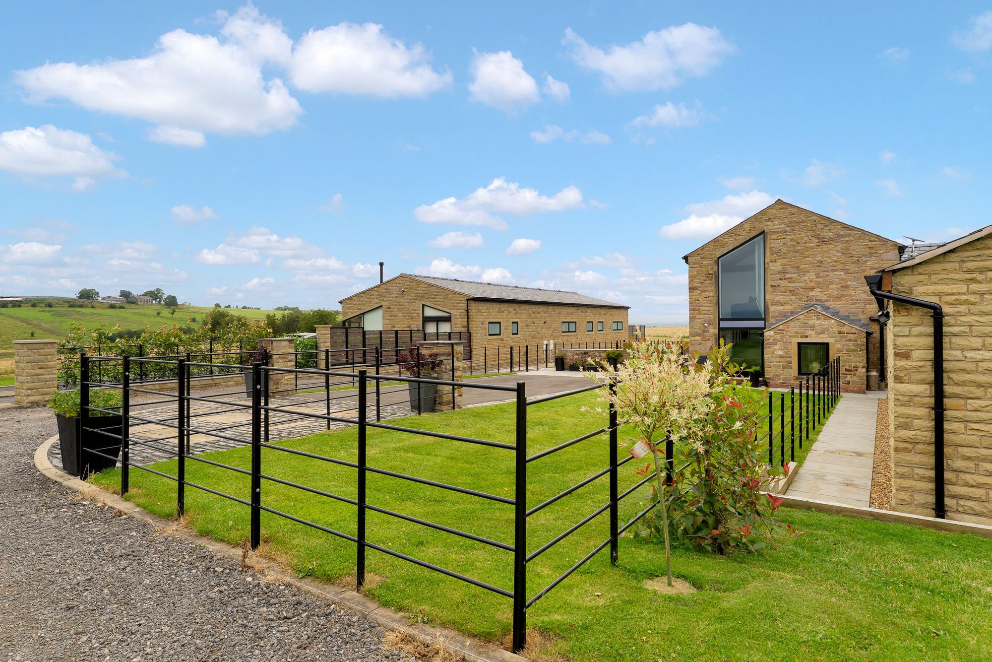 3 bed barn conversion for sale in Barrack Fold Knowsley Road, Bolton  - Property Image 41