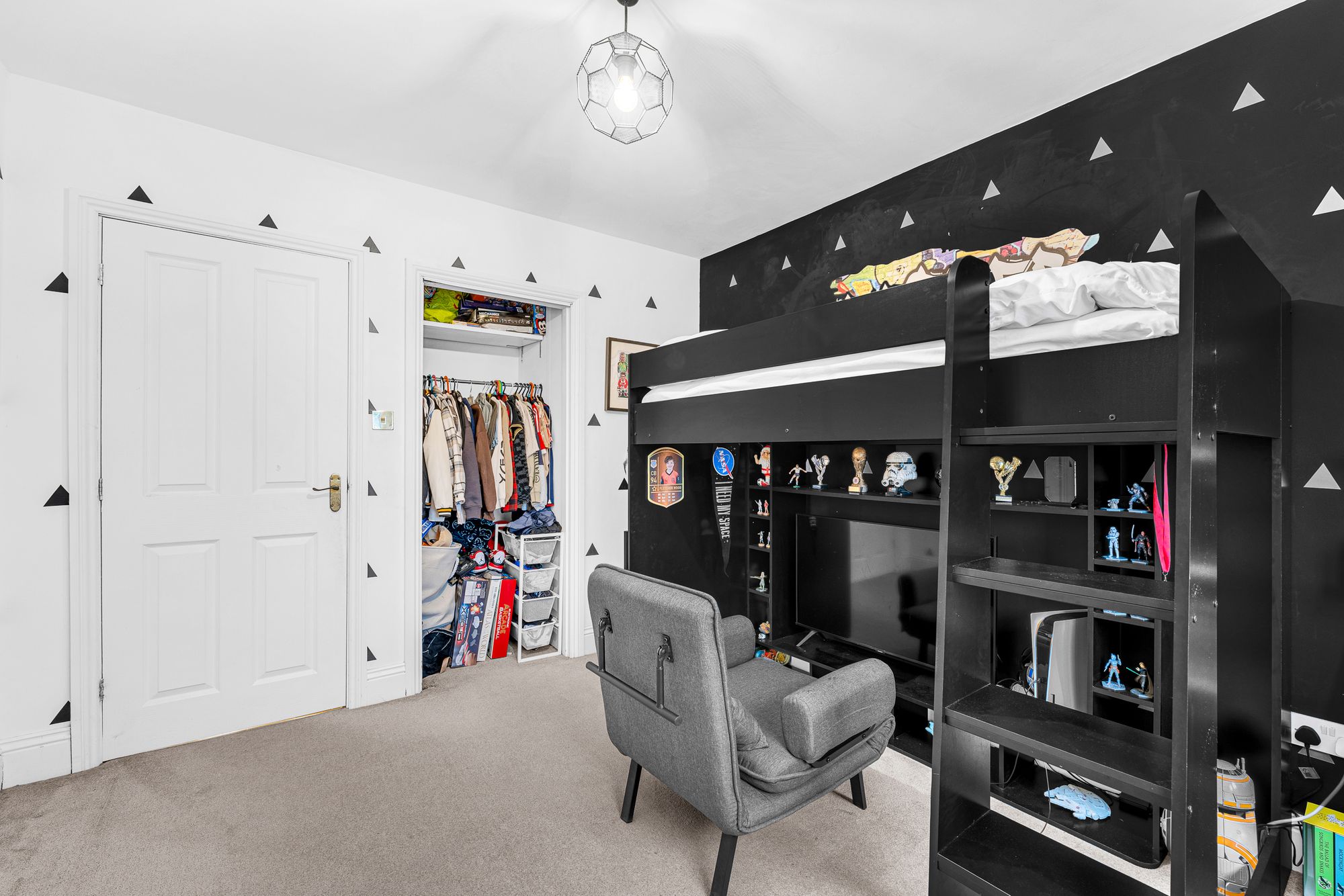 4 bed semi-detached house for sale in Higher Pitt Lane, Manchester  - Property Image 34