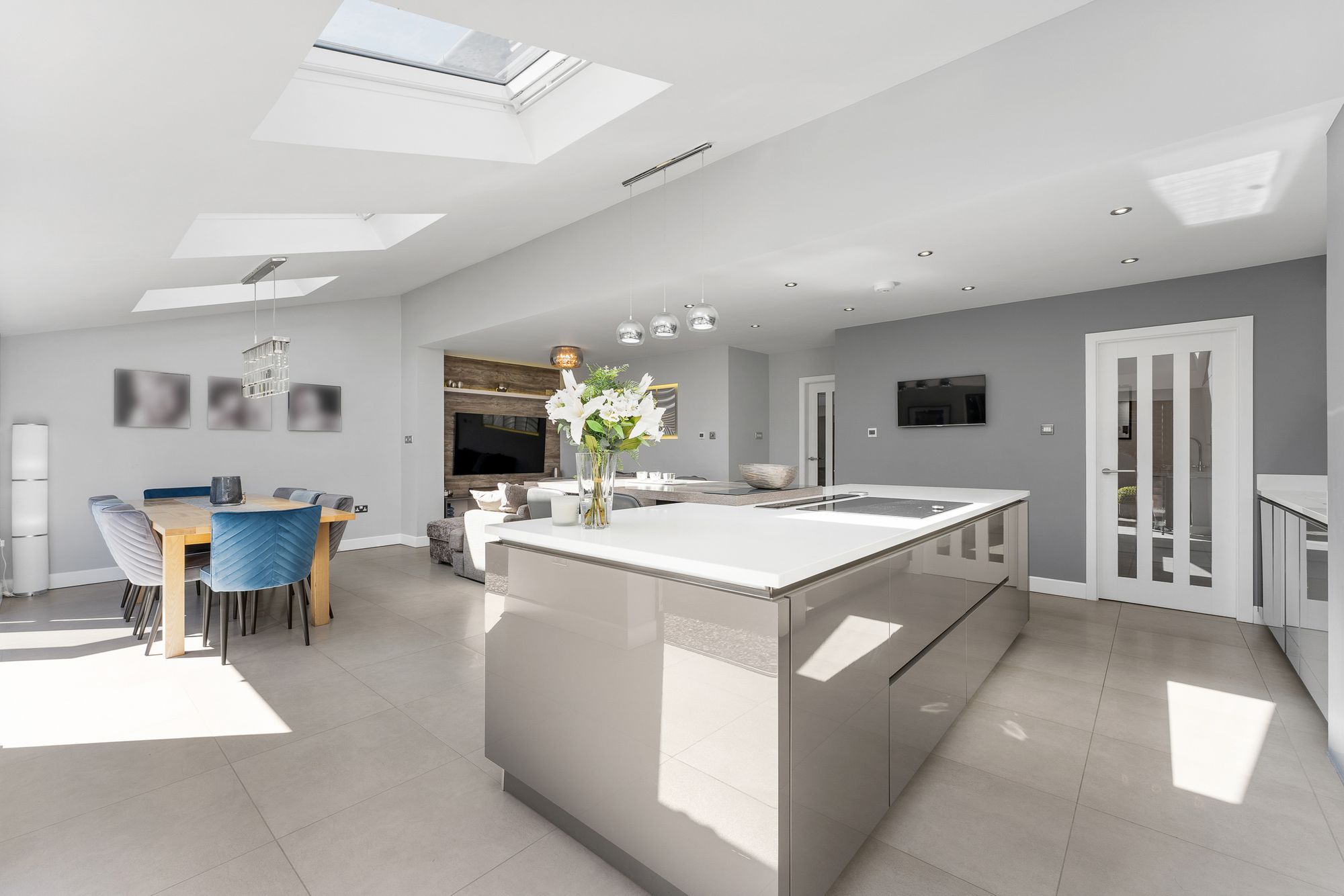 4 bed detached house for sale in Moorlands View, Bury 8