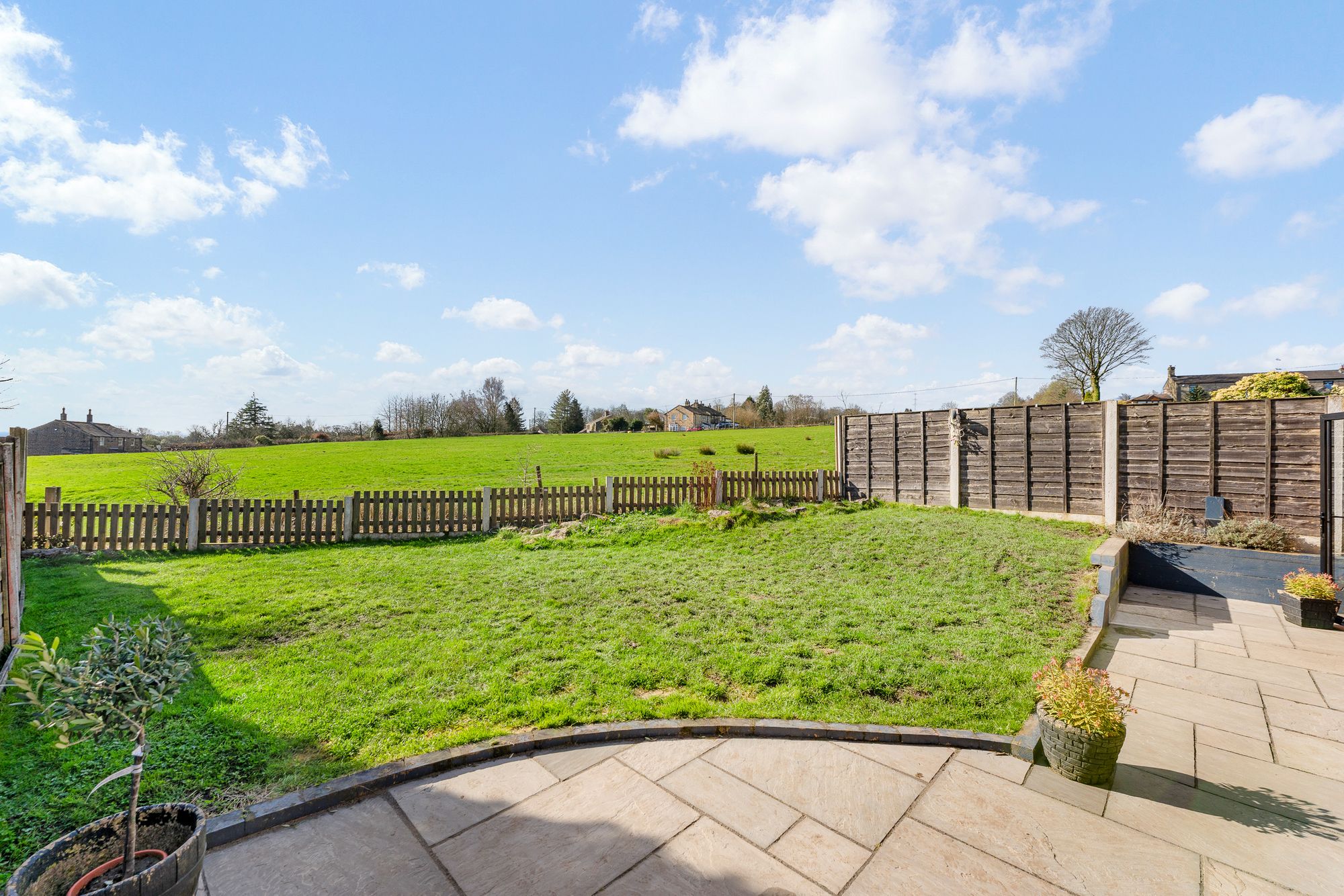 4 bed detached house for sale in Claybank Drive, Bury 3