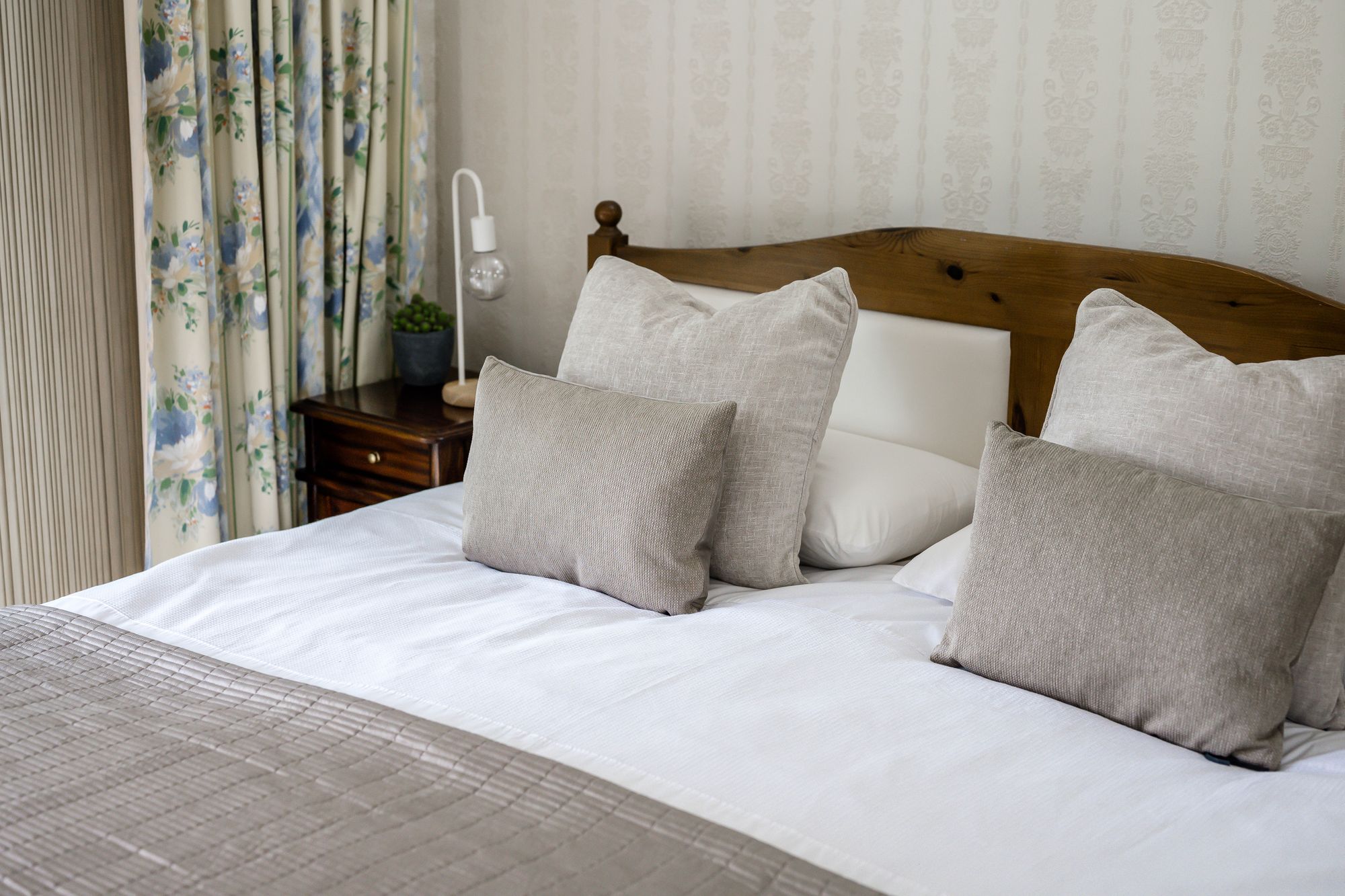 7 bed detached house for sale in Chorley New Road, Bolton  - Property Image 30