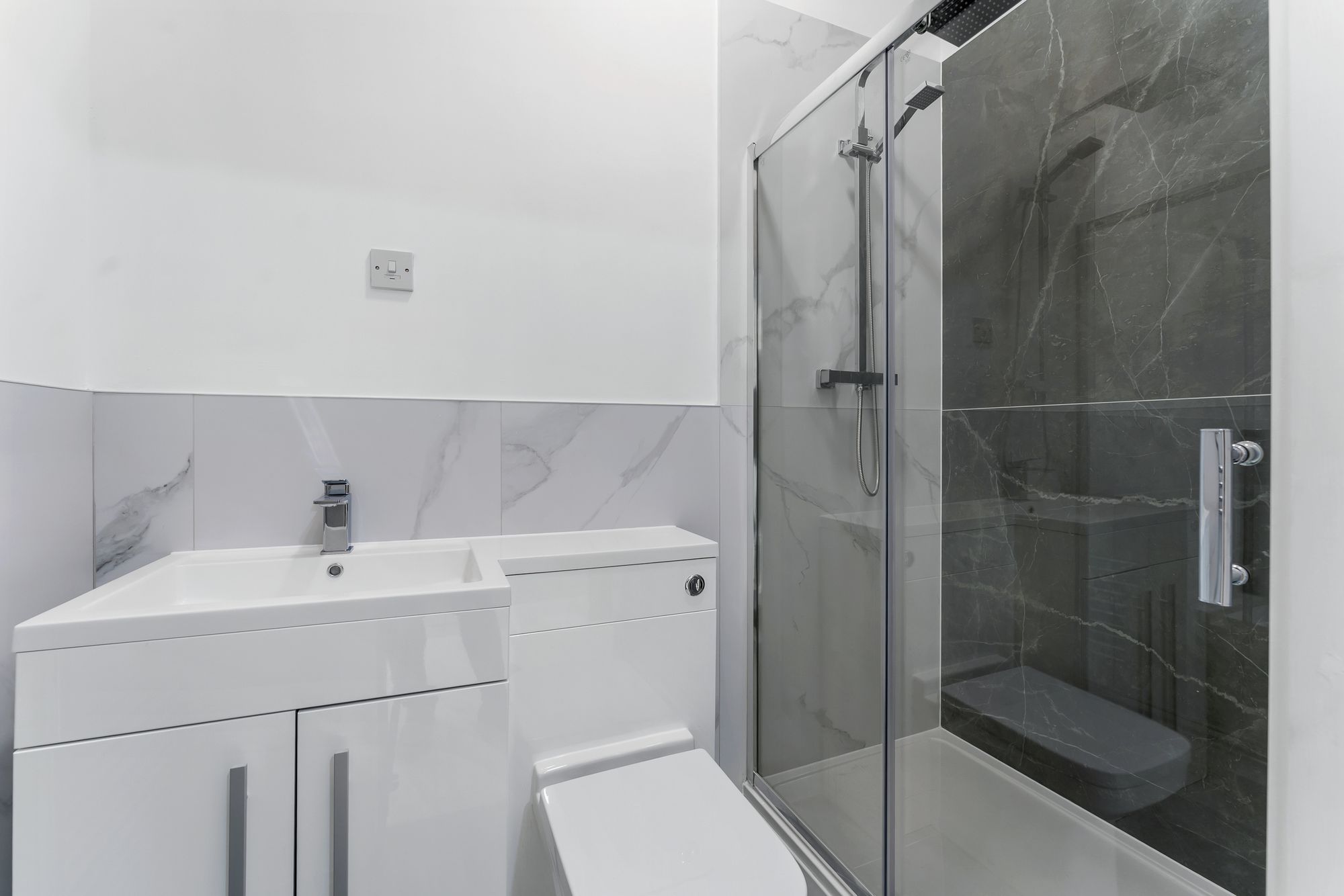 6 bed detached house for sale in Mather Road, Bury  - Property Image 38