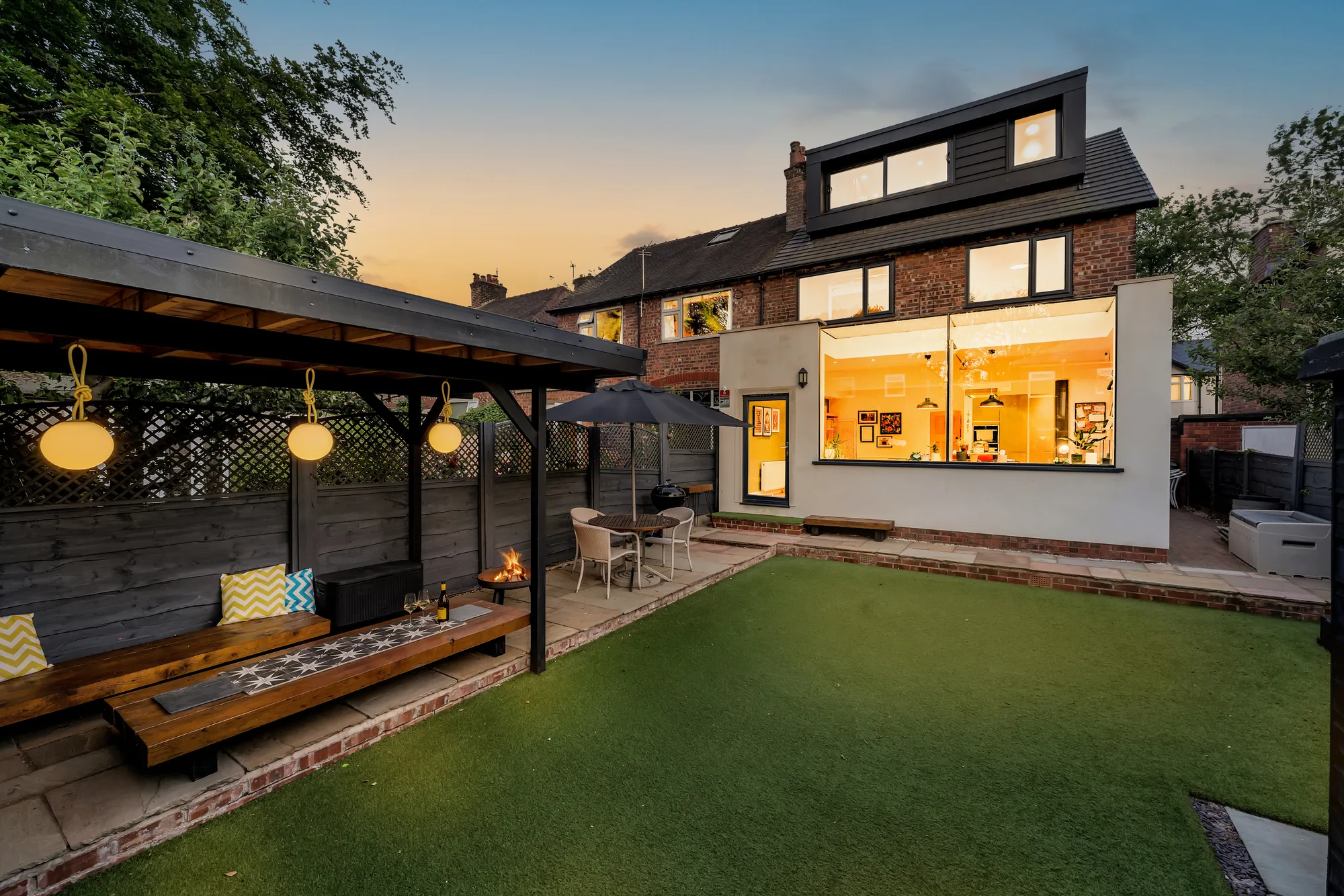 4 bed semi-detached house for sale in Pine Grove, Manchester - Property Image 1