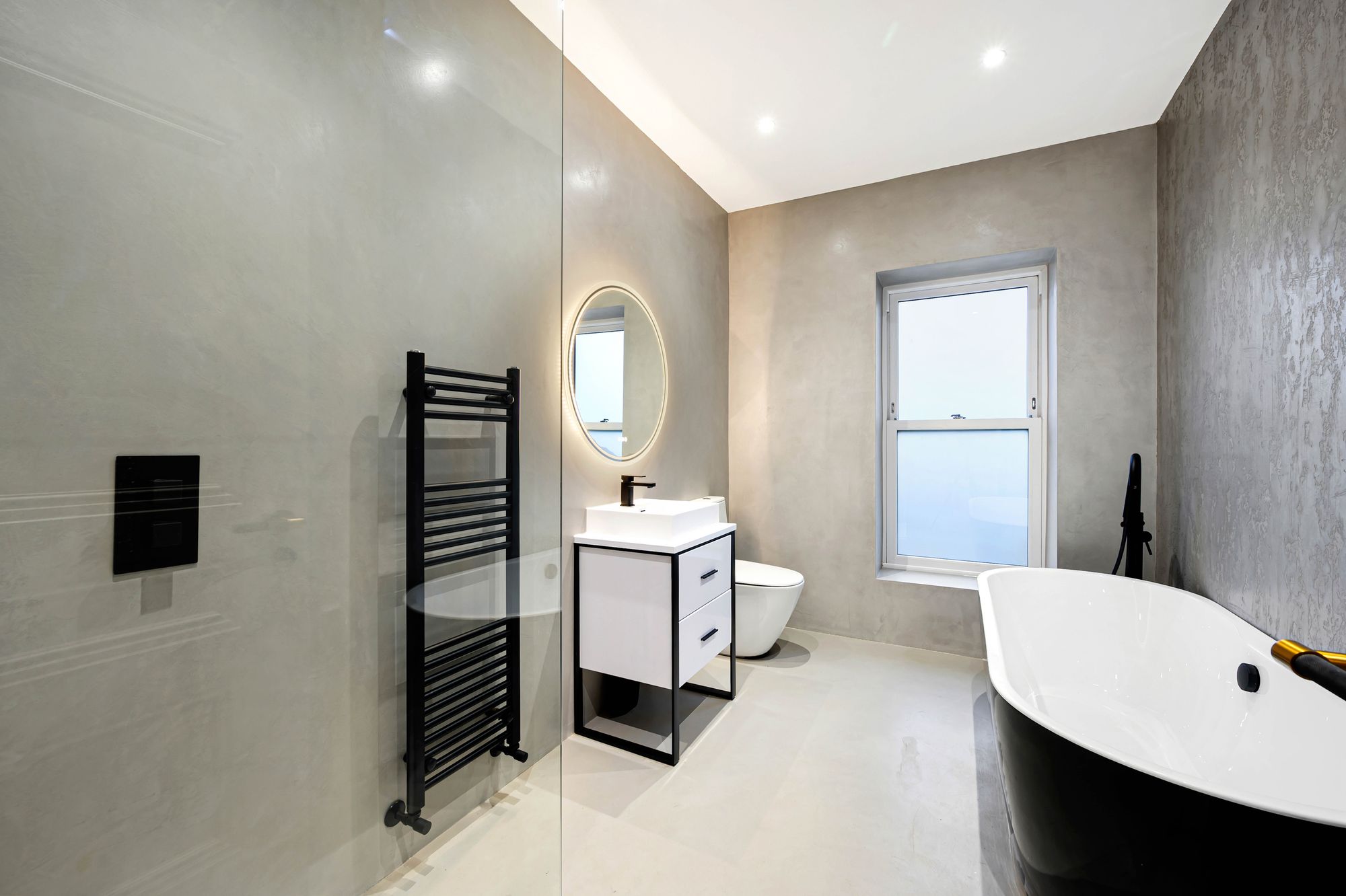 4 bed end of terrace house for sale in Bolton Road West, Bury  - Property Image 34