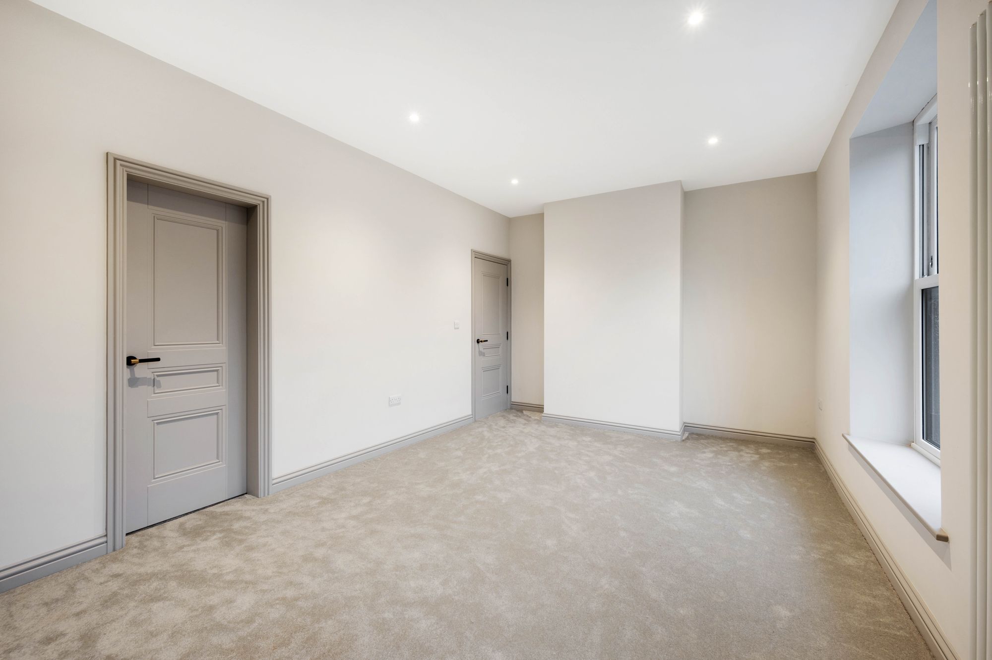 4 bed end of terrace house for sale in Bolton Road West, Bury 38