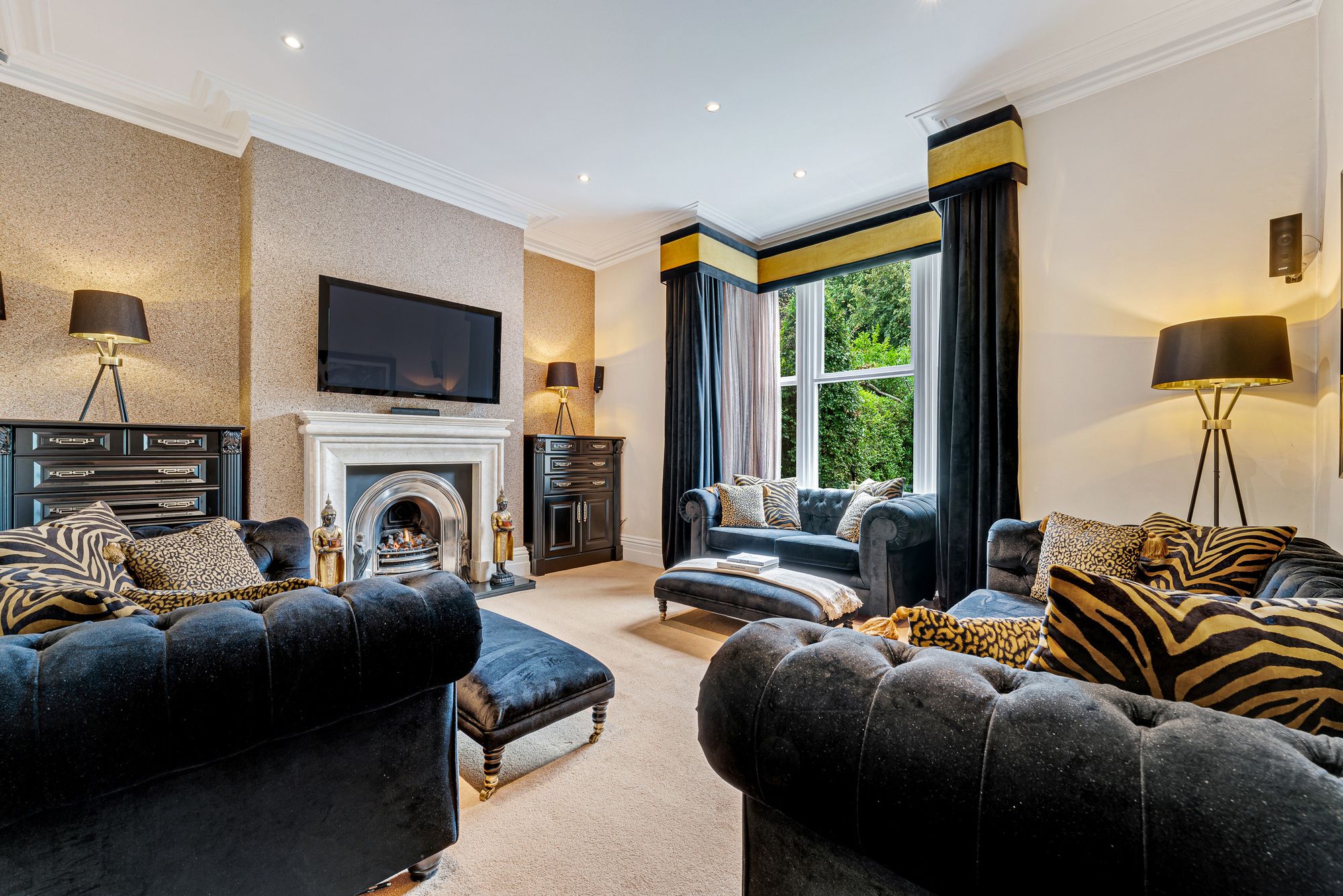 4 bed semi-detached house for sale in Chorley New Road, Bolton  - Property Image 2