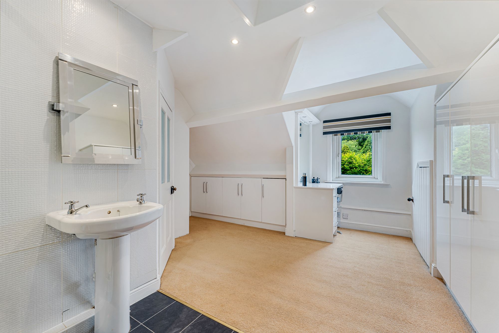 4 bed semi-detached house for sale in Chorley New Road, Bolton  - Property Image 43