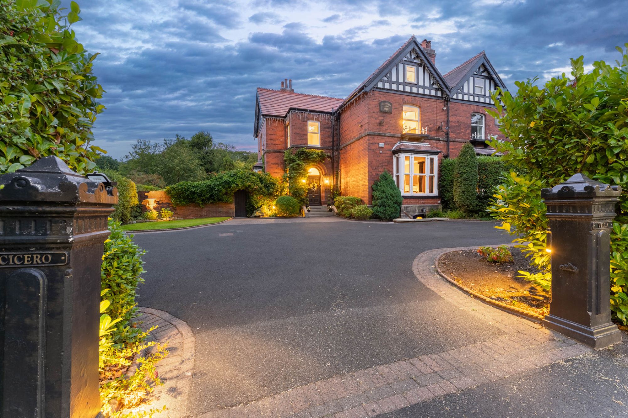 4 bed semi-detached house for sale in Chorley New Road, Bolton  - Property Image 1