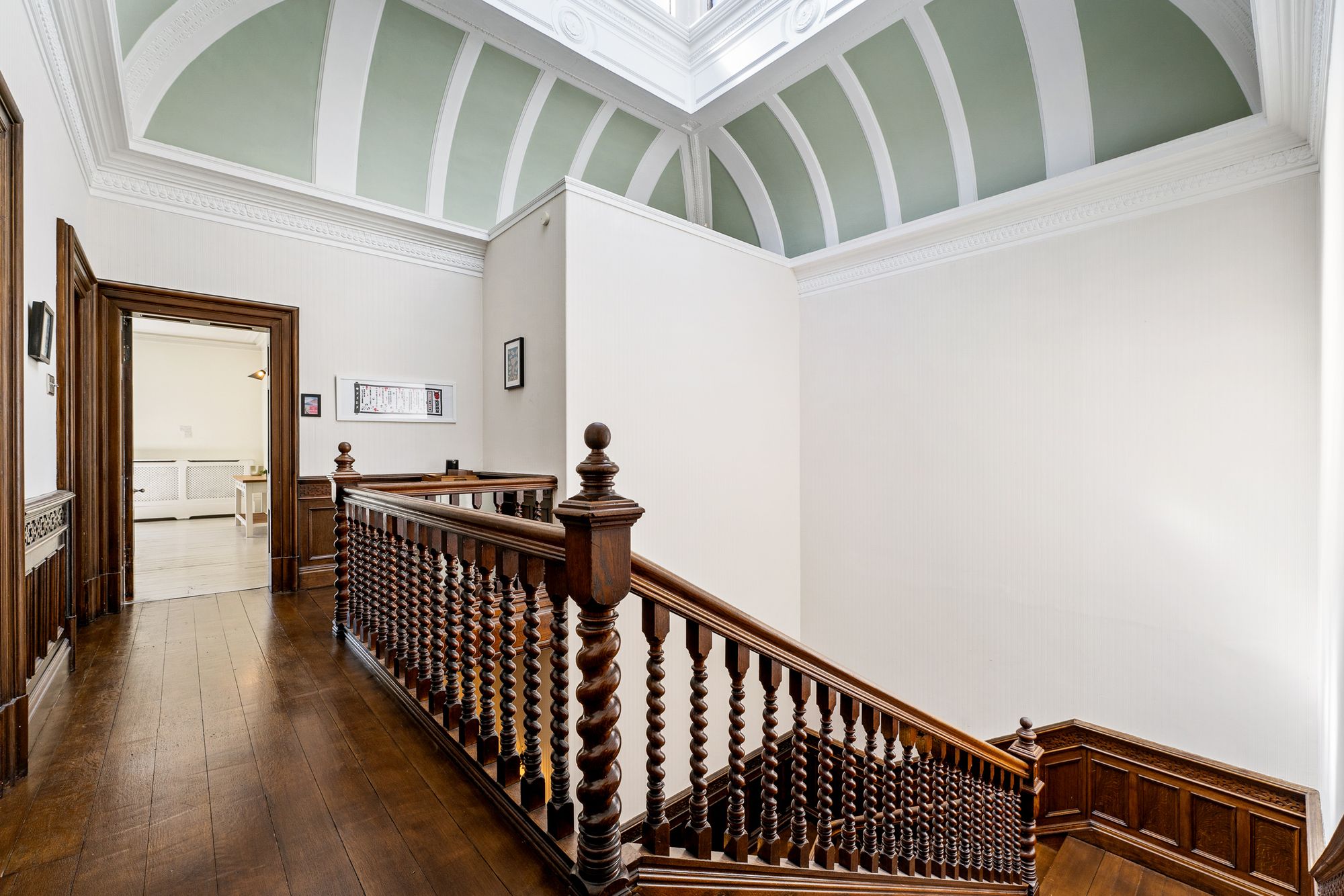6 bed semi-detached house for sale in The Drive, Bury  - Property Image 23