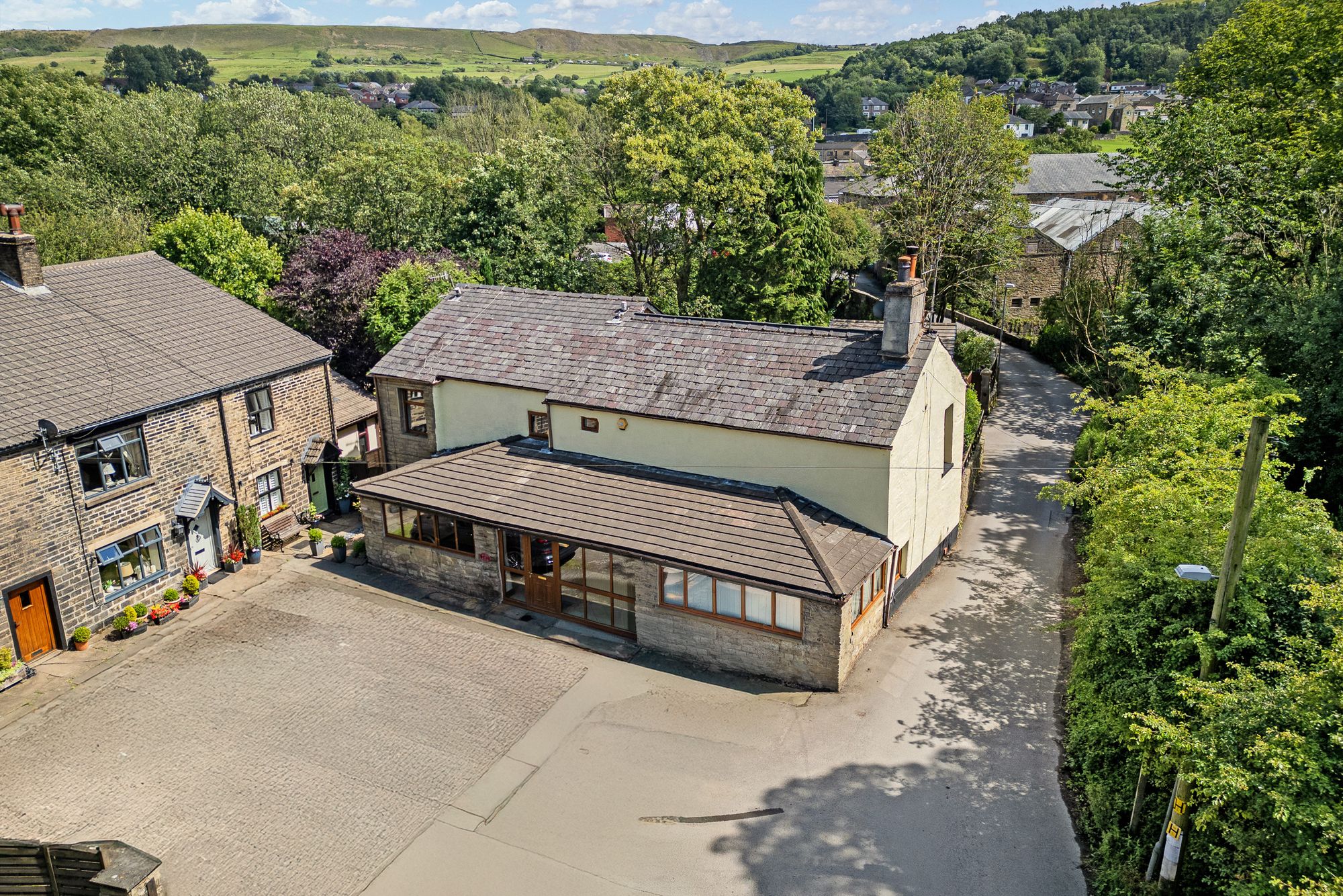 4 bed detached house for sale in The Holme, Rossendale  - Property Image 48