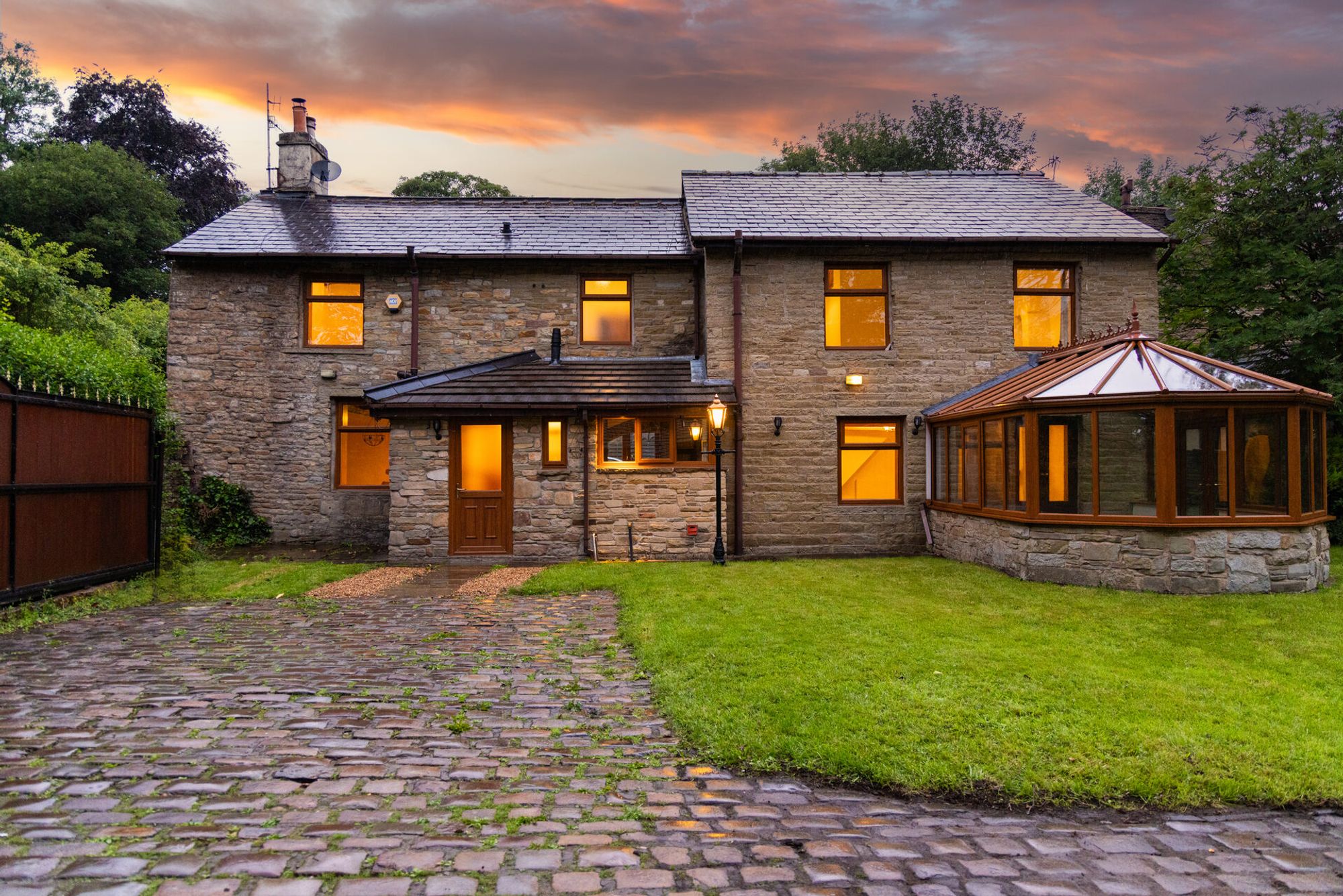 4 bed detached house for sale in The Holme, Rossendale  - Property Image 50