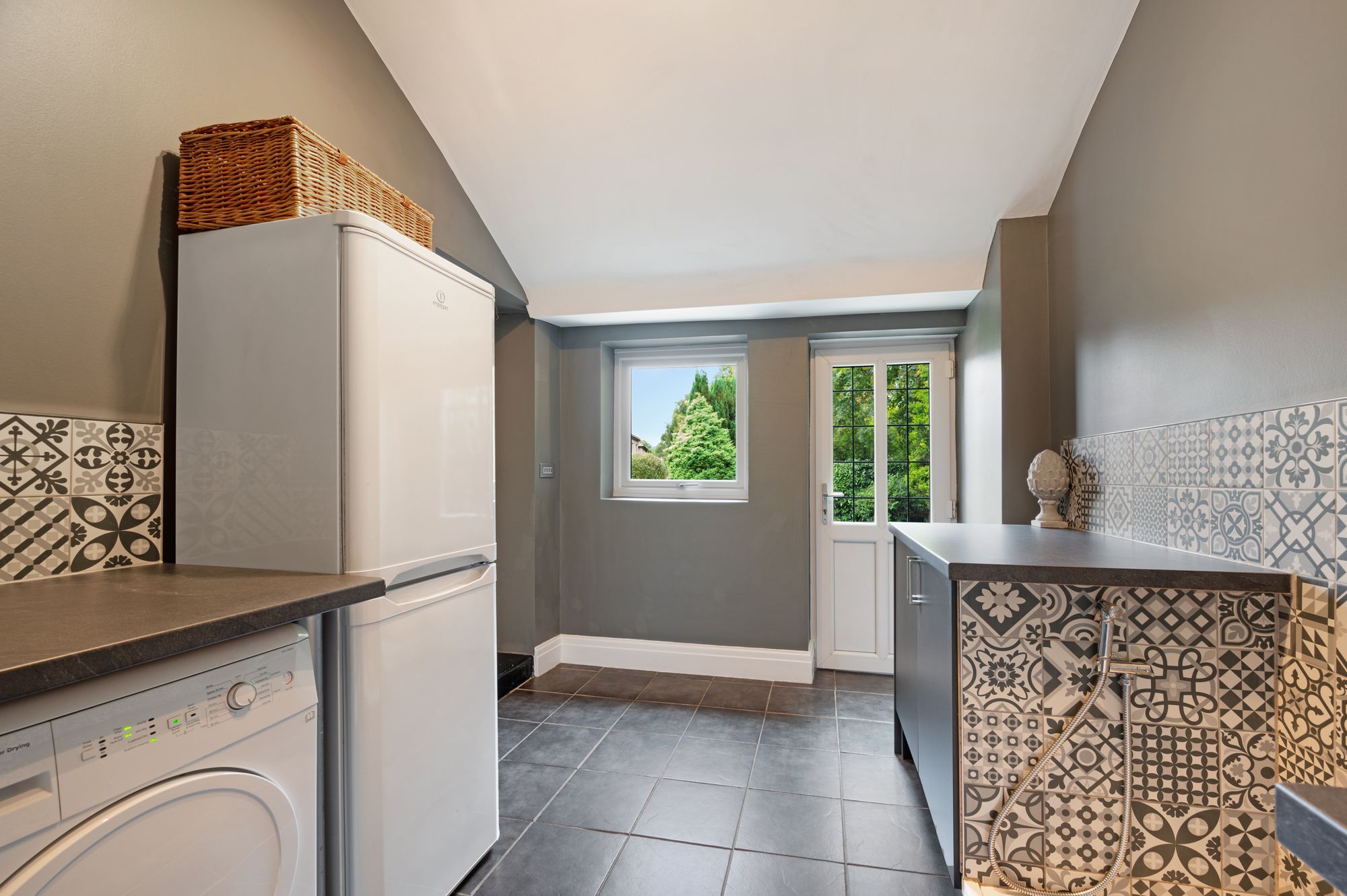 6 bed end of terrace house for sale in Burnley Road, Rossendale  - Property Image 18