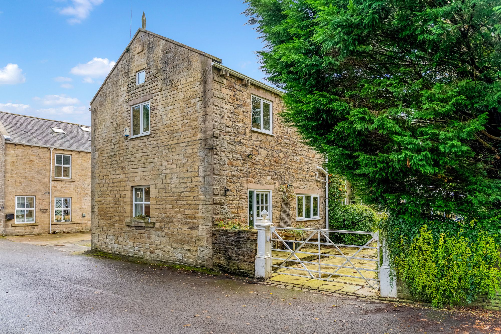 4 bed semi-detached house for sale in Alden Road, Rossendale 43