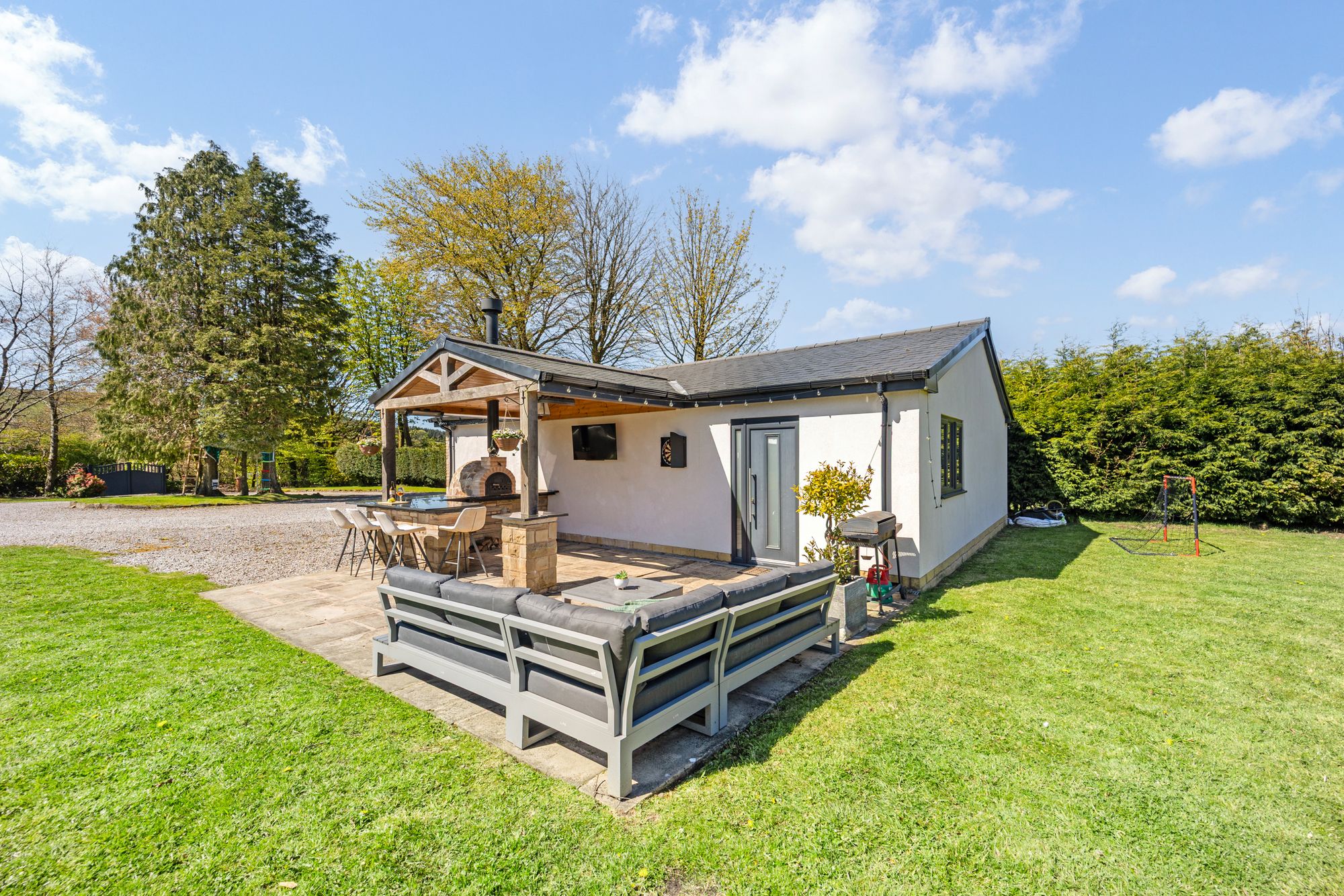 3 bed detached house for sale in Bolton Road, Darwen  - Property Image 48