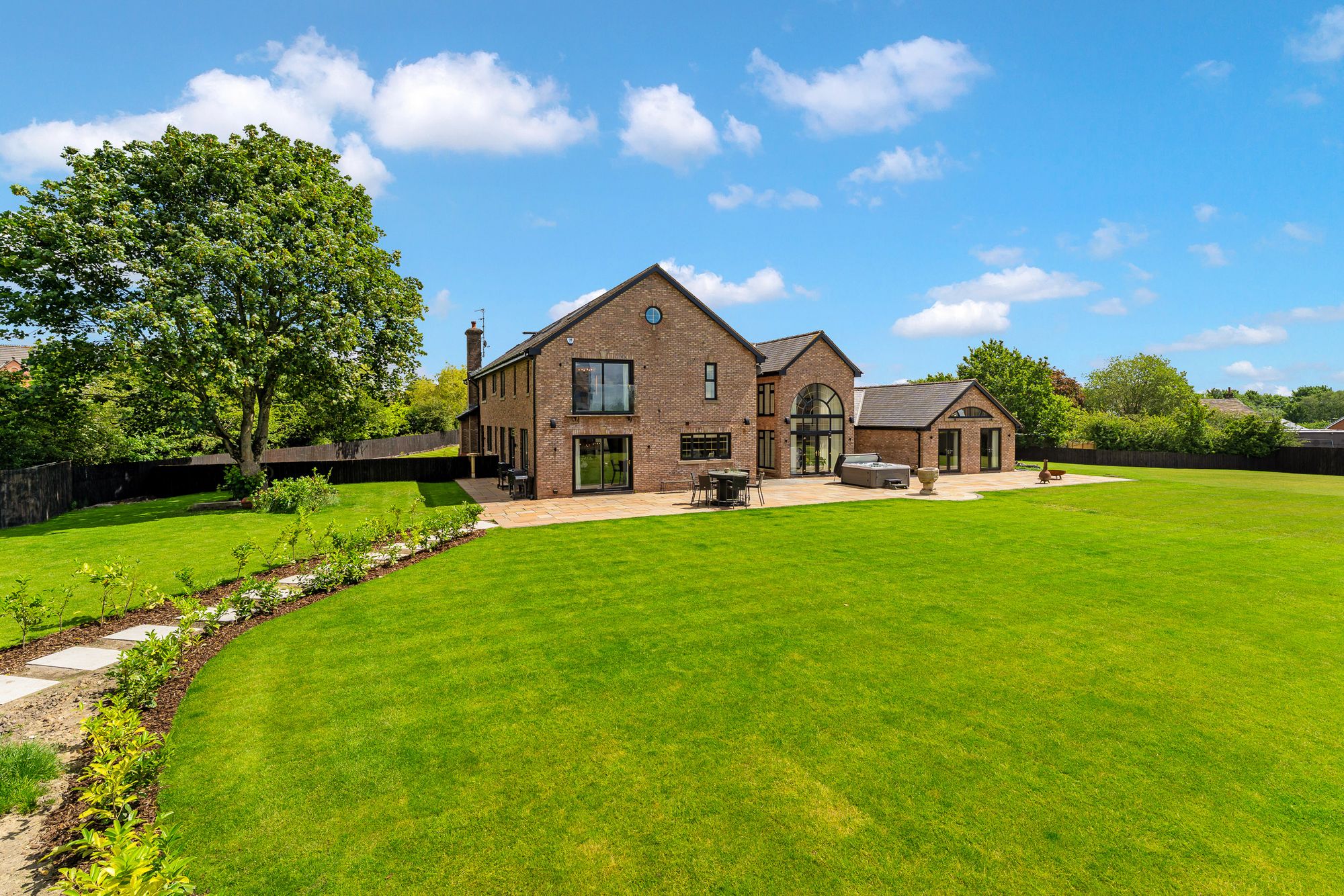 6 bed detached house for sale in Dobb Brow Road, Bolton 72