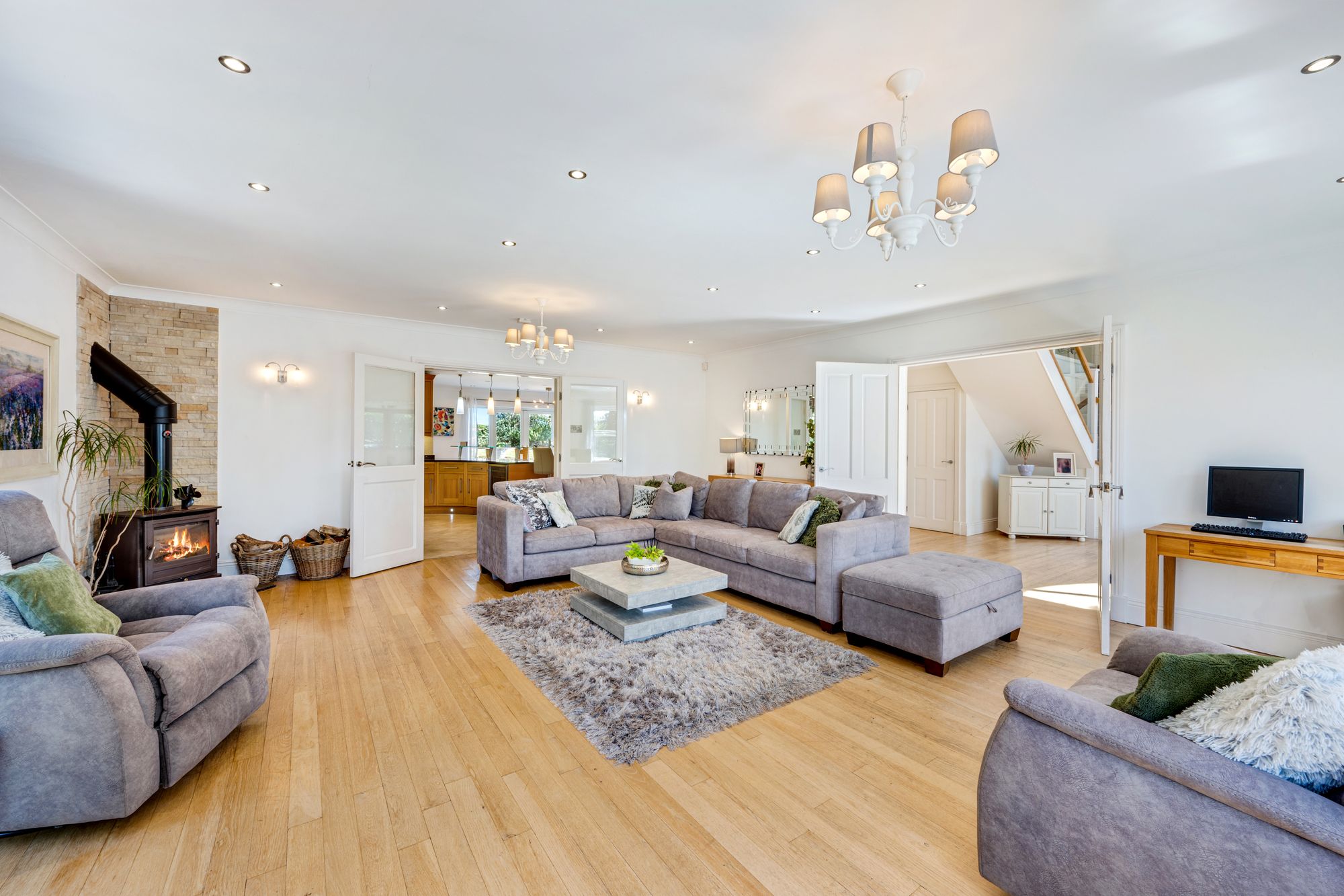 5 bed detached house for sale in Castle Road, Bury 10