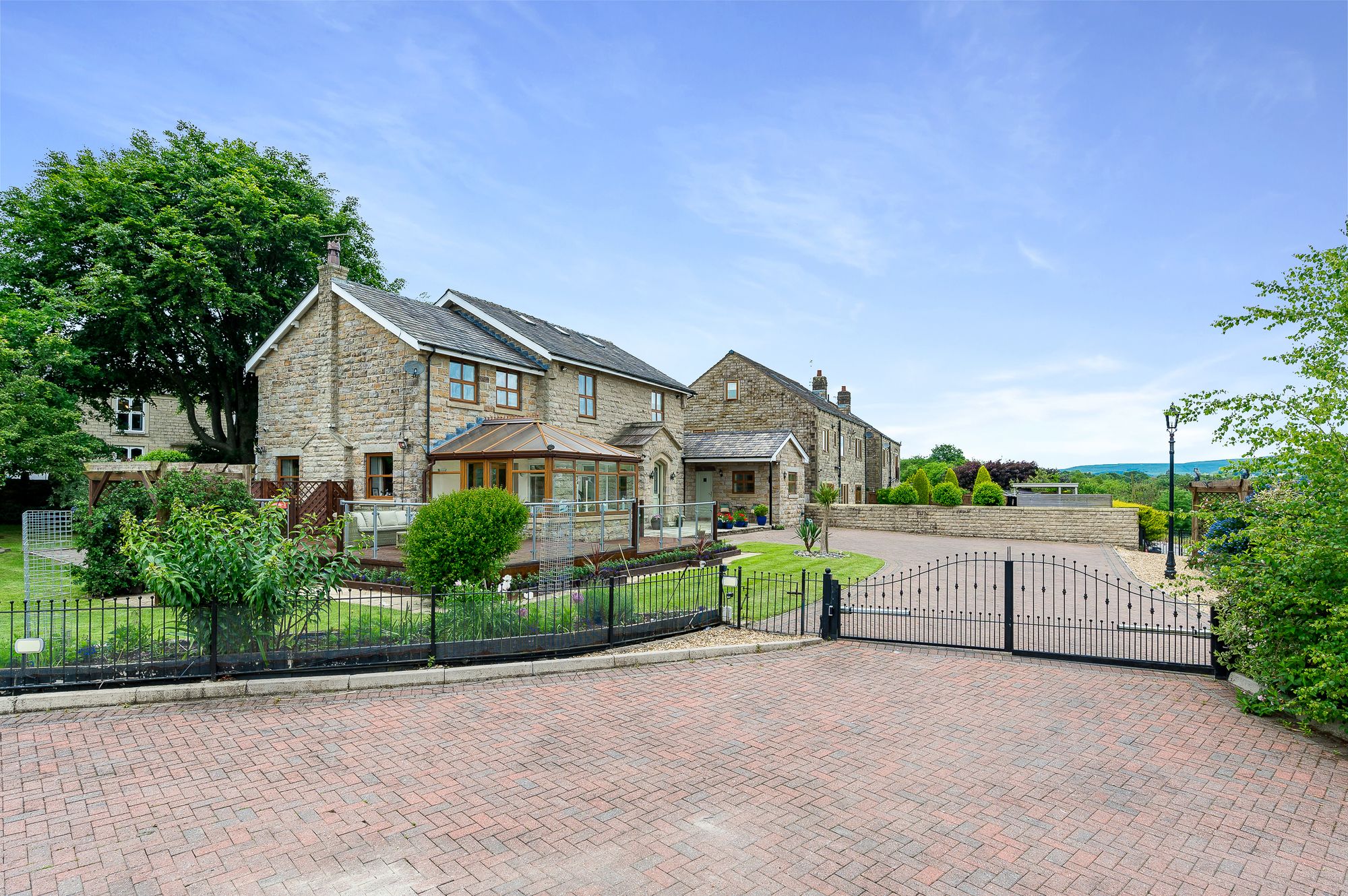 4 bed detached house for sale in Higher Summerseat, Bury 38