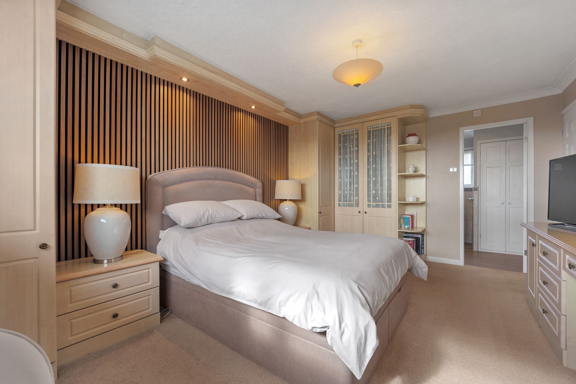 5 bed detached house for sale in Hey Croft, Manchester  - Property Image 18