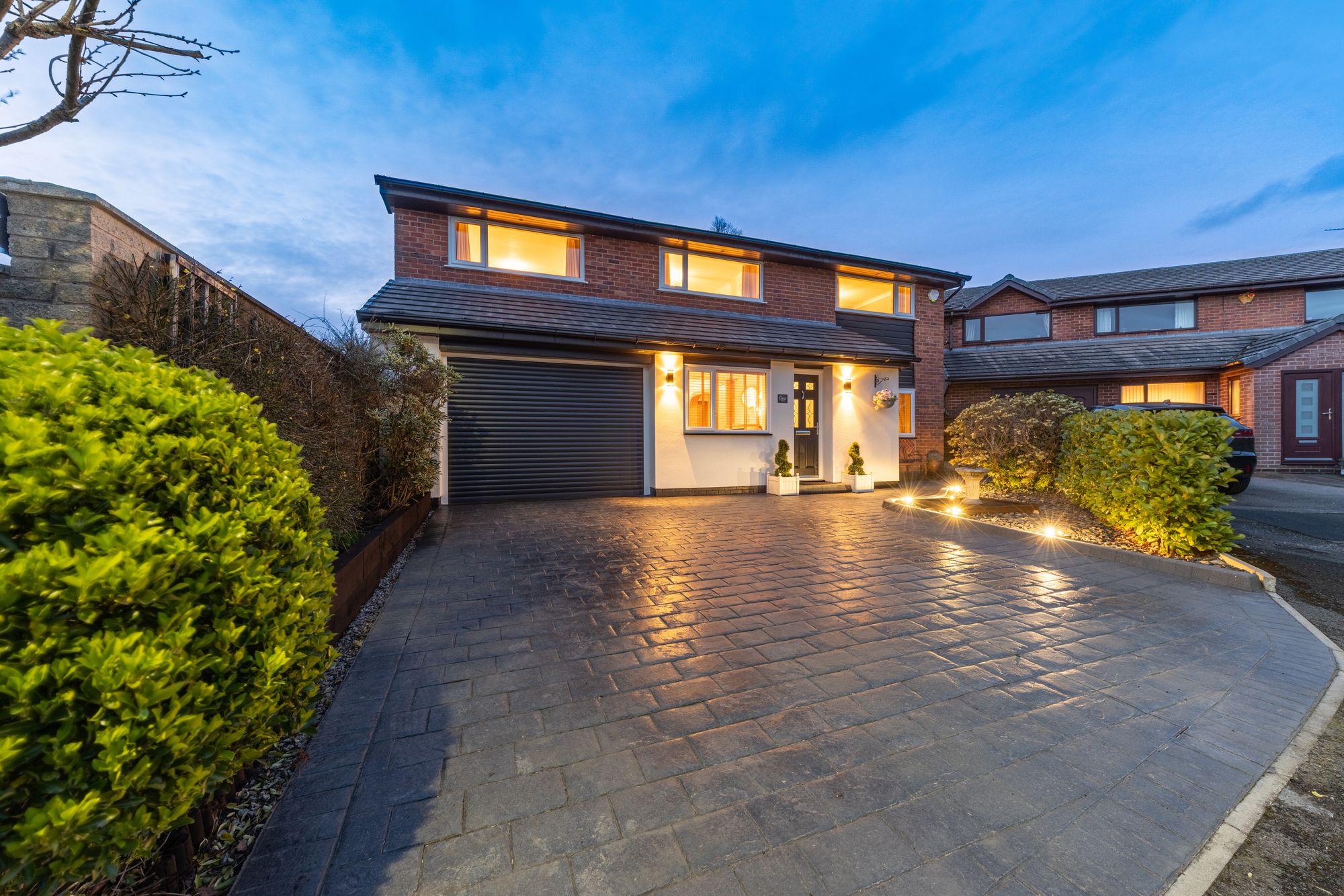 5 bed detached house for sale in Hey Croft, Manchester  - Property Image 47