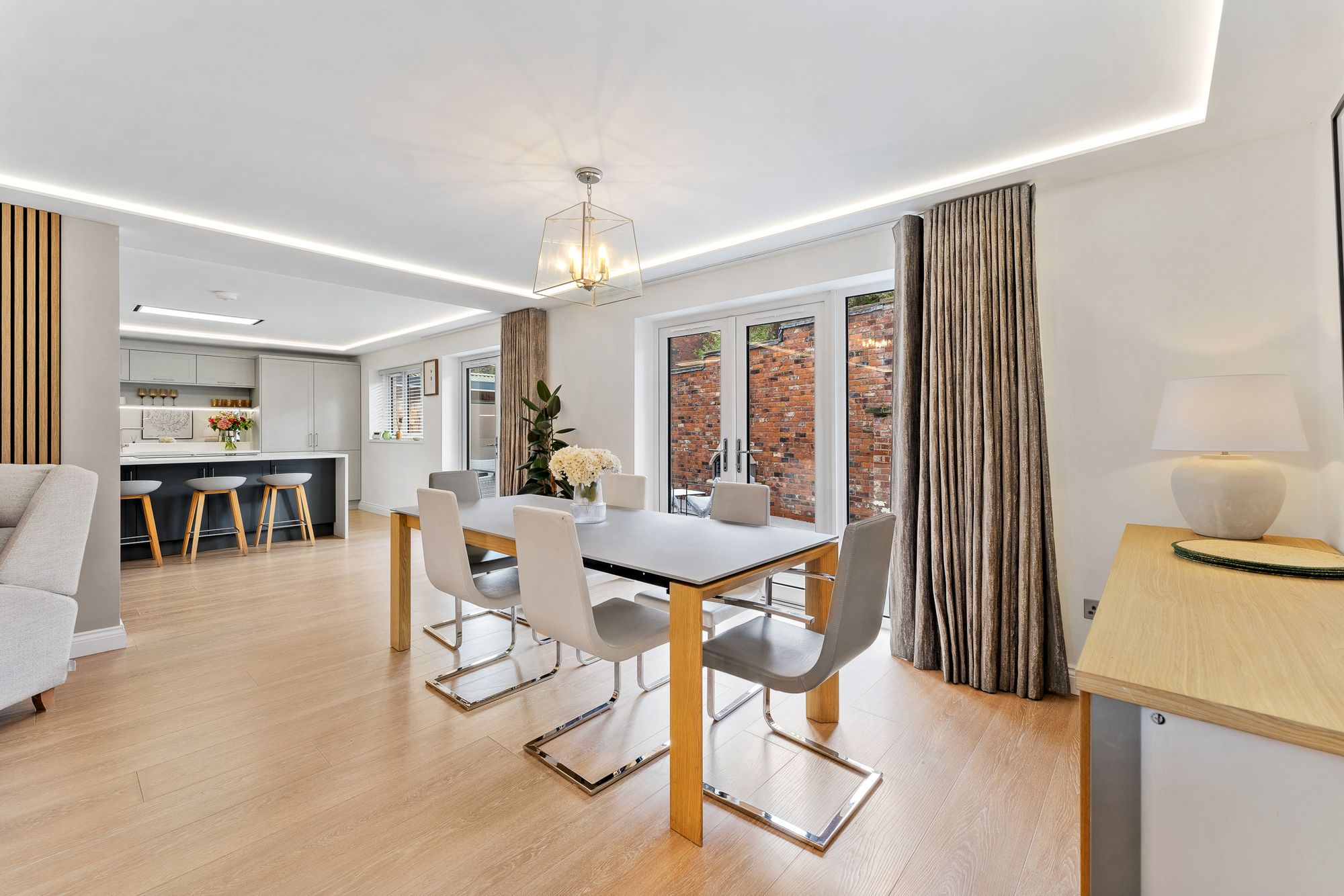 3 bed detached bungalow for sale in Dales Lane, Manchester 15