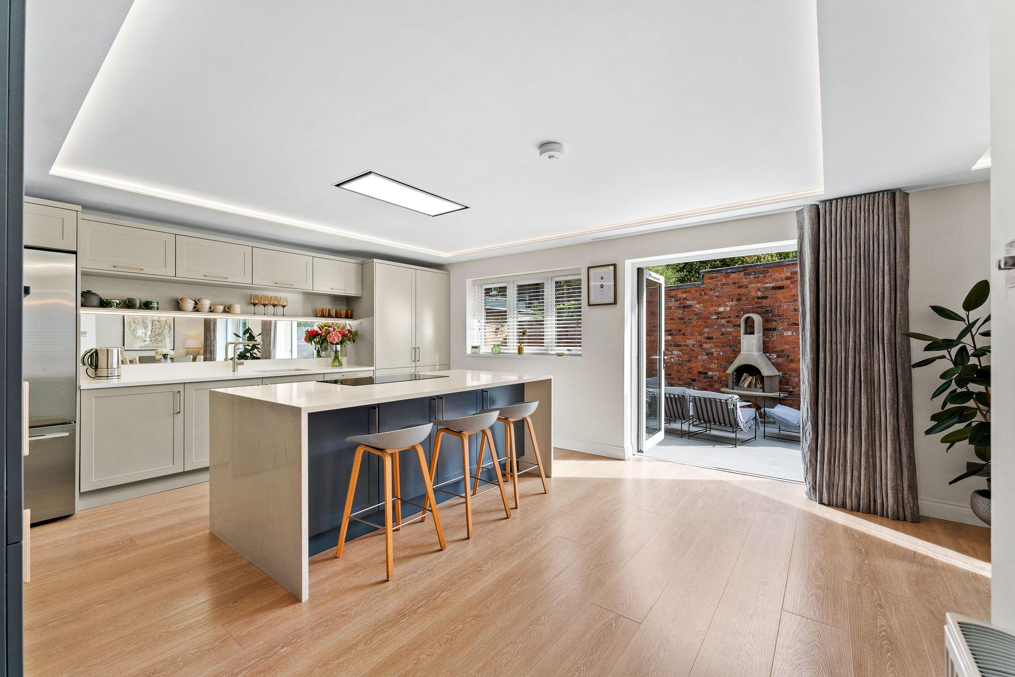 3 bed detached bungalow for sale in Dales Lane, Manchester  - Property Image 3