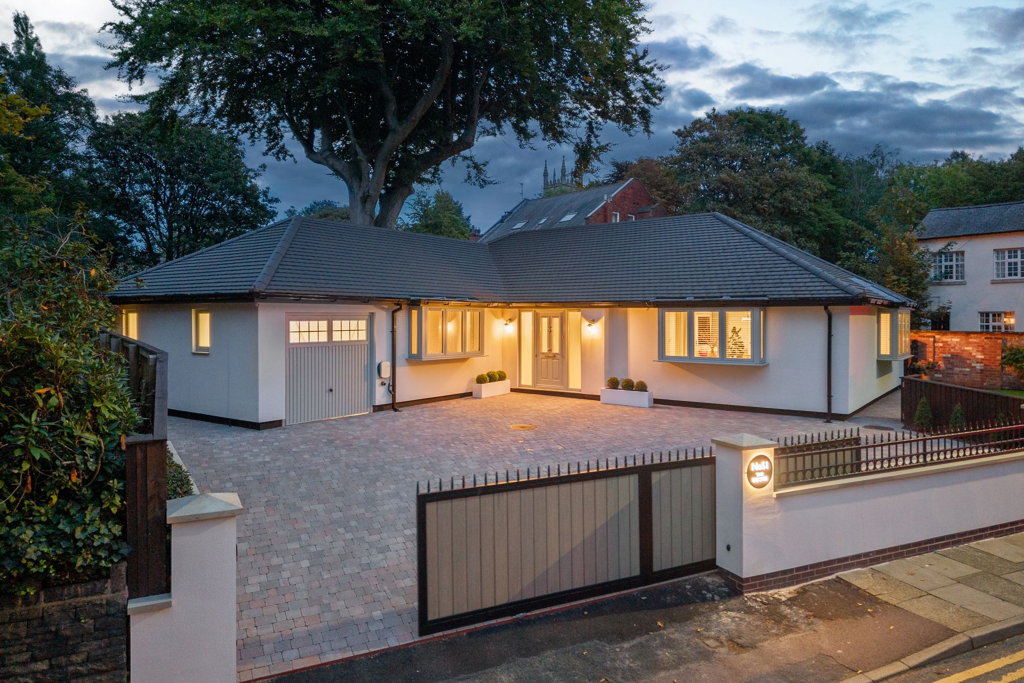 3 bed detached bungalow for sale in Dales Lane, Manchester, M45 