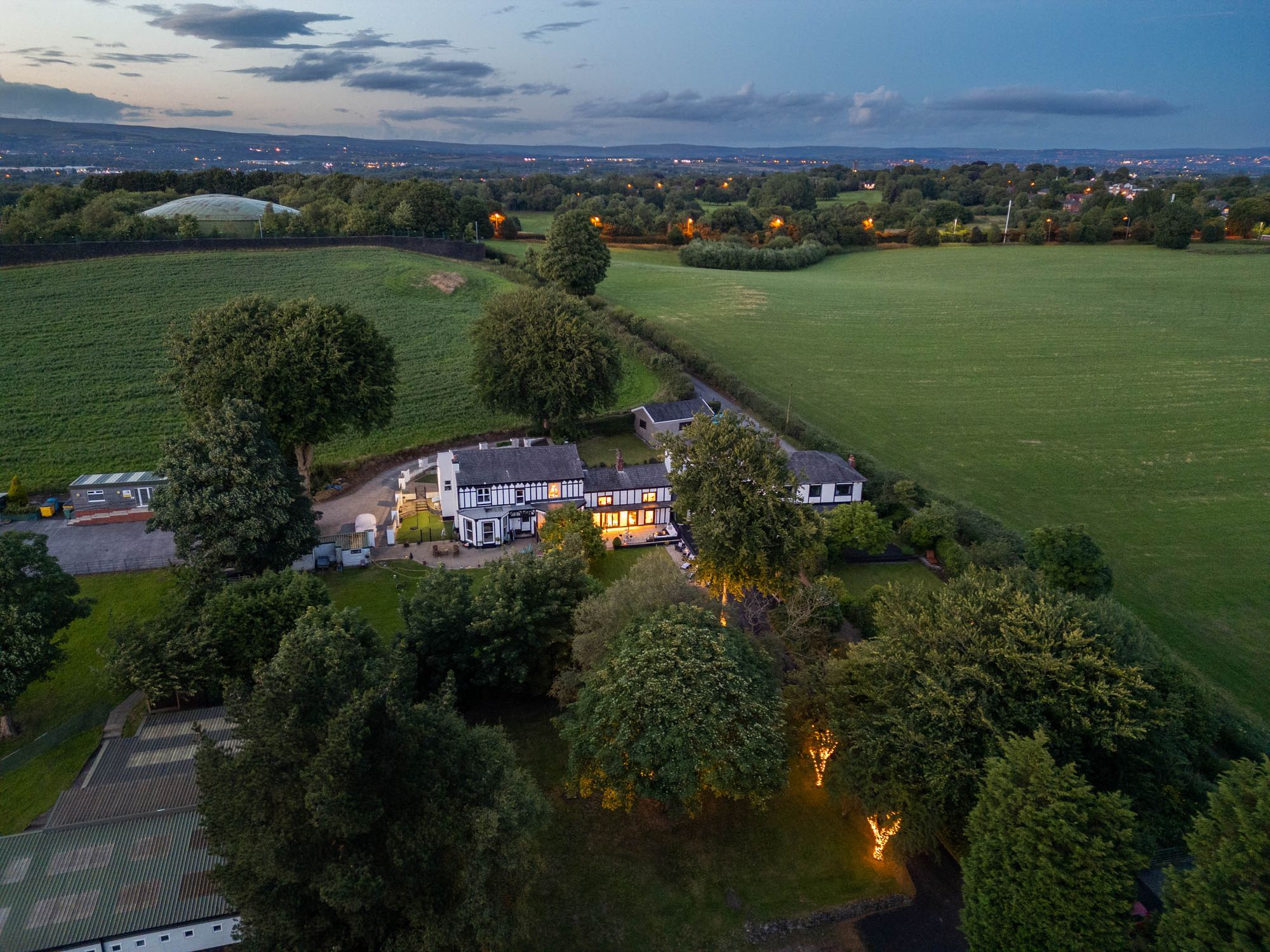 3 bed for sale in Clarkes Hill, Manchester 4