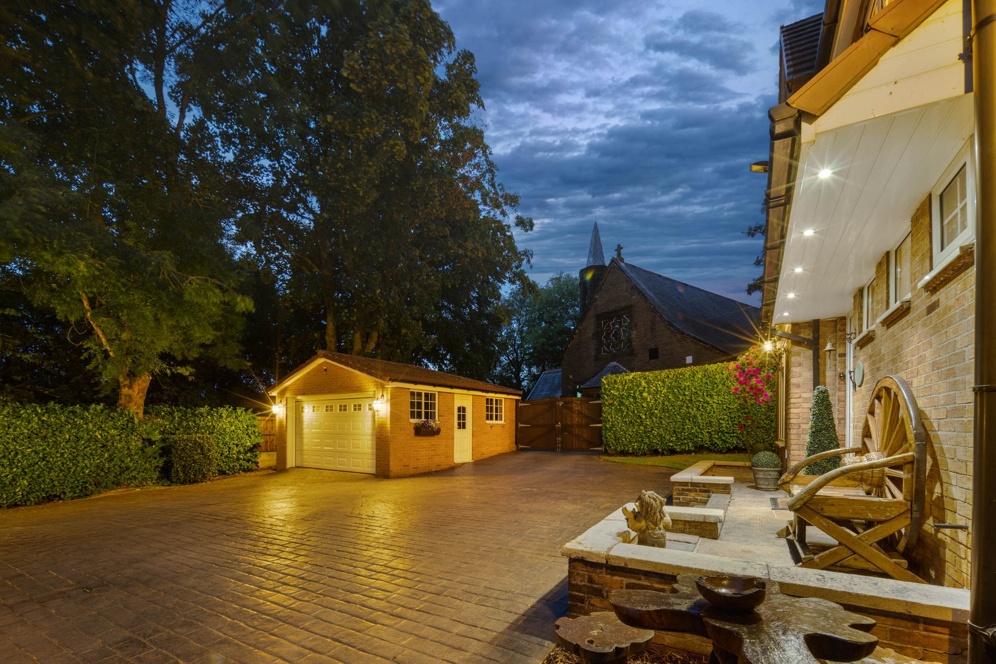 4 bed detached house for sale in Heap Brow, Bury 52