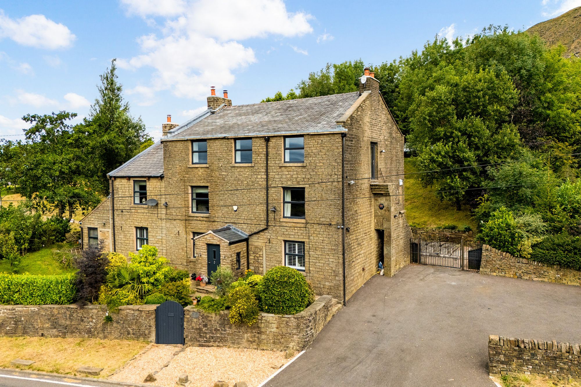 5 bed detached house for sale in Rochdale Road, Bury 51