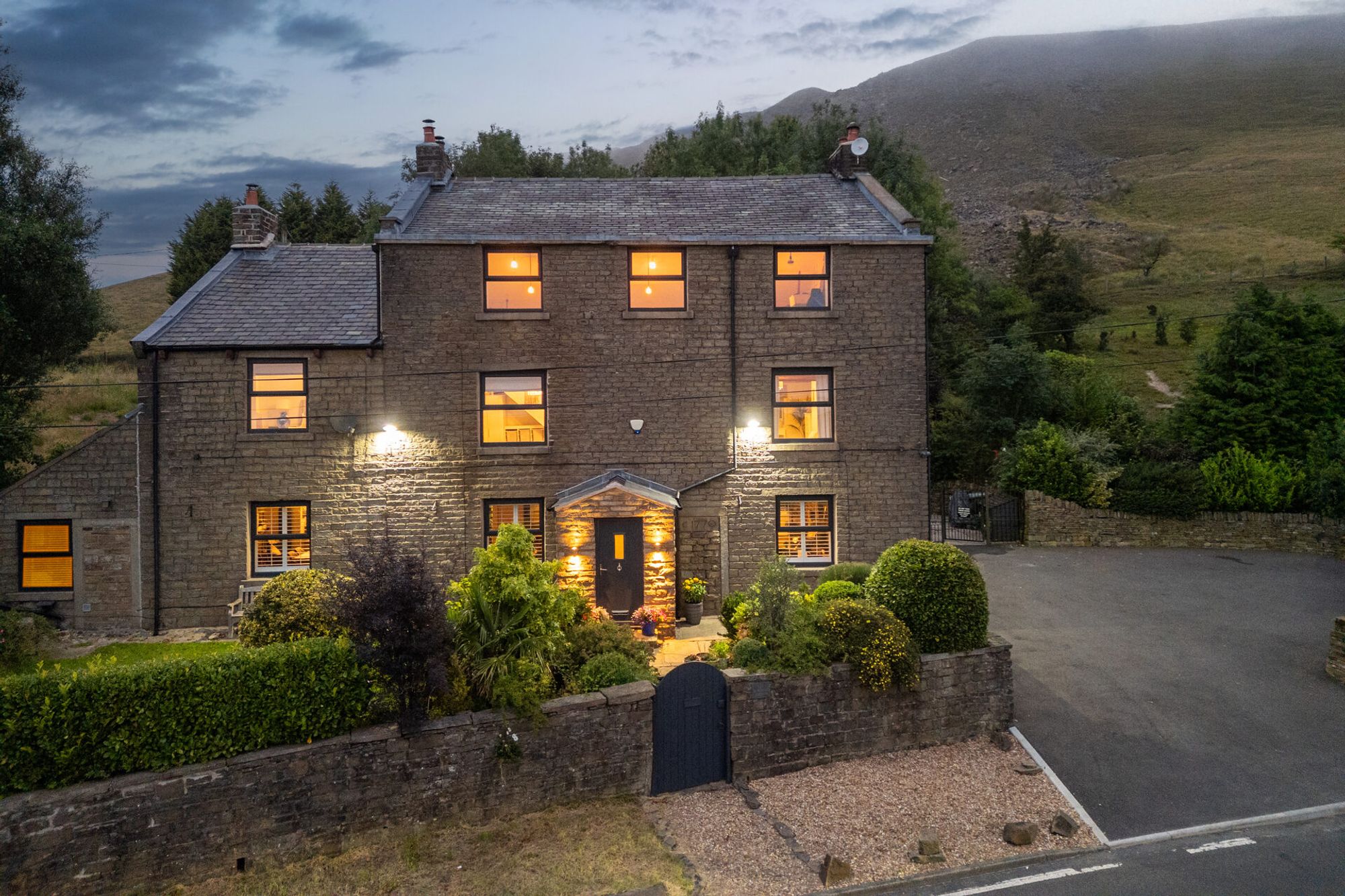 5 bed detached house for sale in Rochdale Road, Bury  - Property Image 63