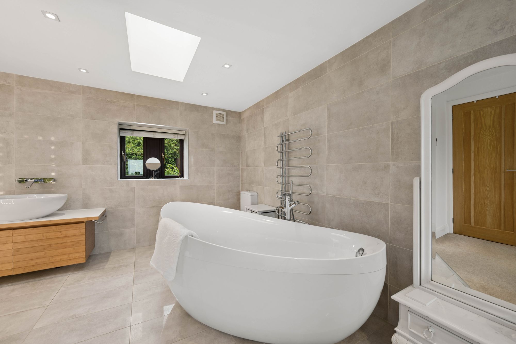 4 bed stone house for sale in Beaumont Road, Bolton 33