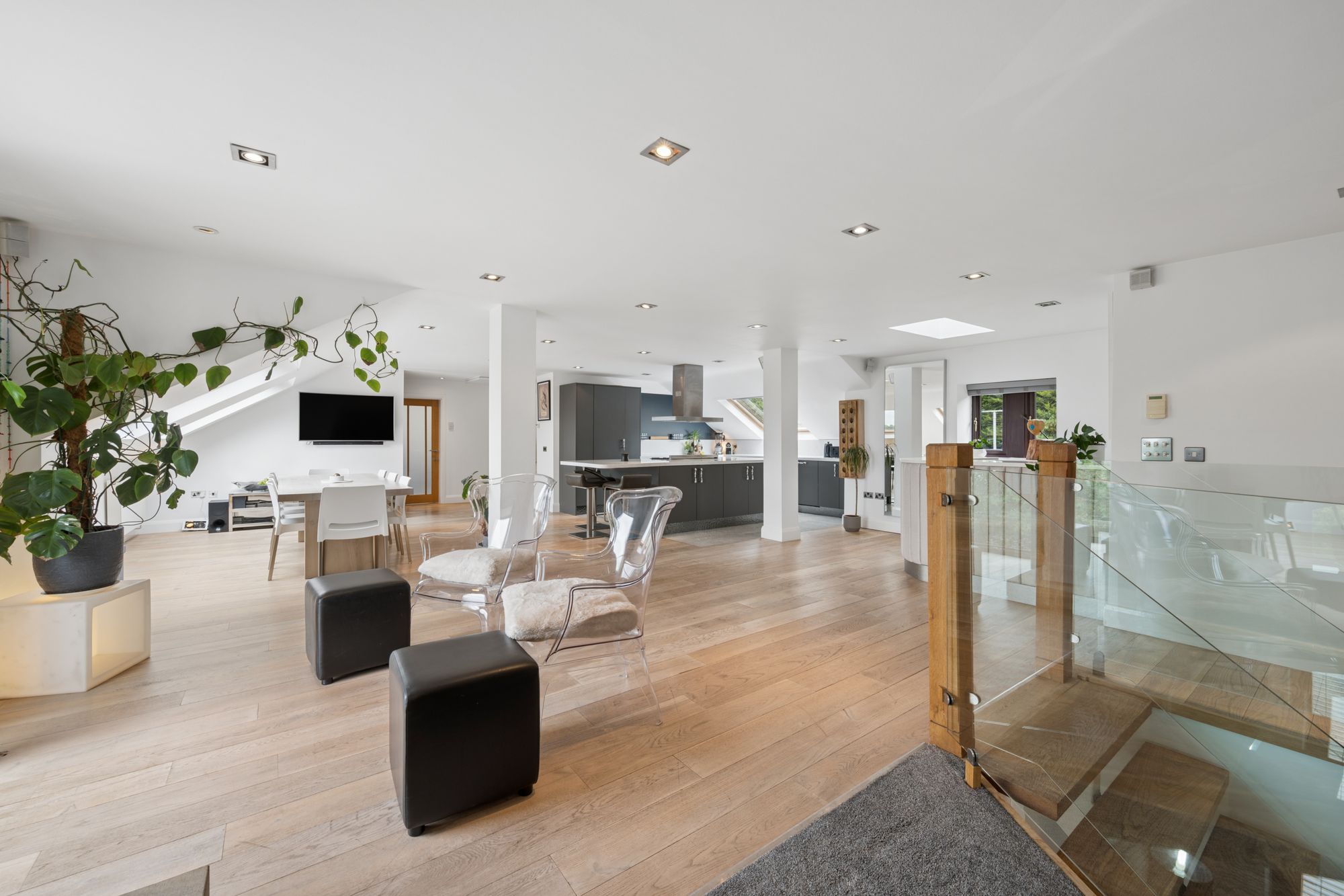 4 bed stone house for sale in Beaumont Road, Bolton  - Property Image 2