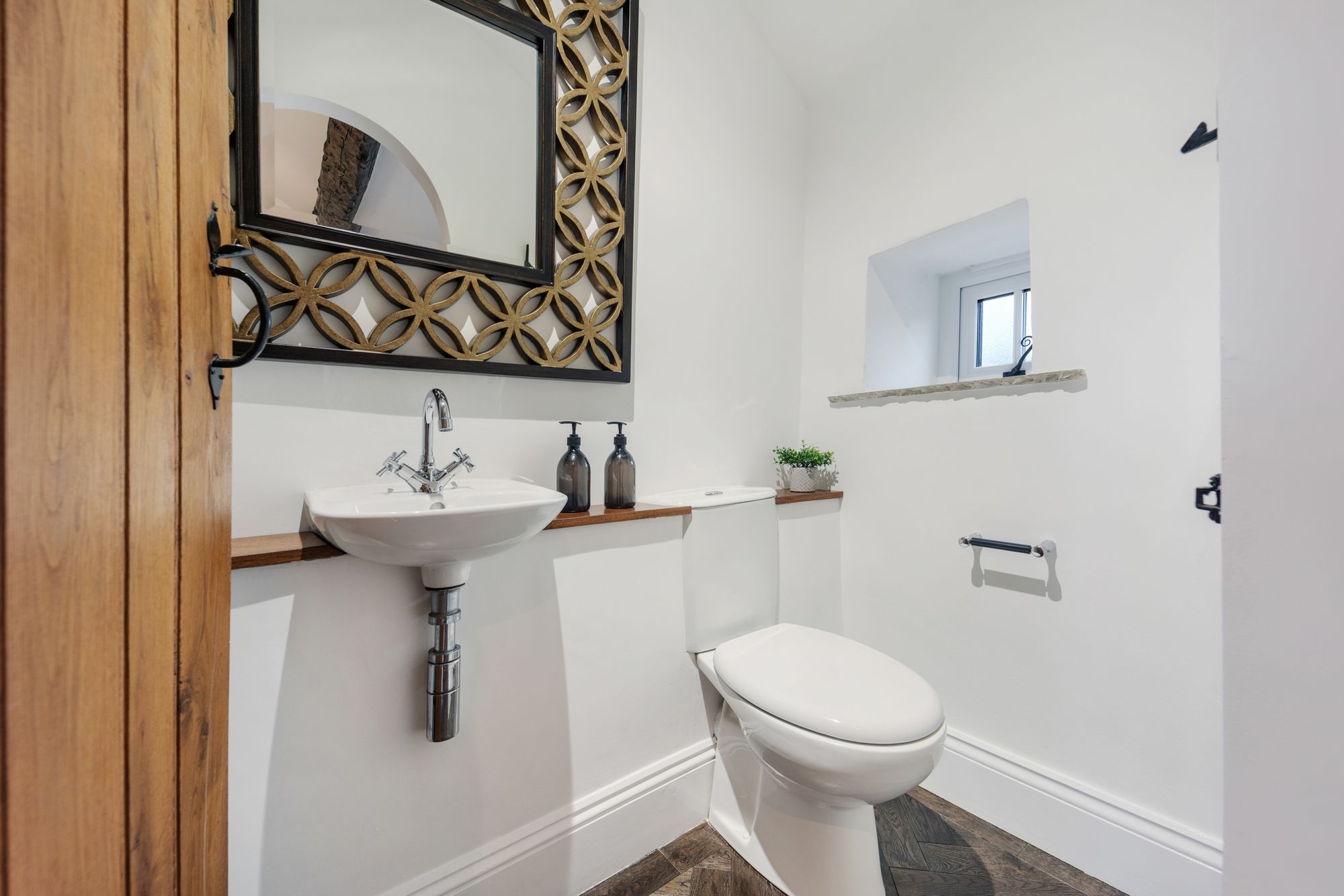 2 bed detached house for sale in Bottom O Th Moor, Bolton  - Property Image 43