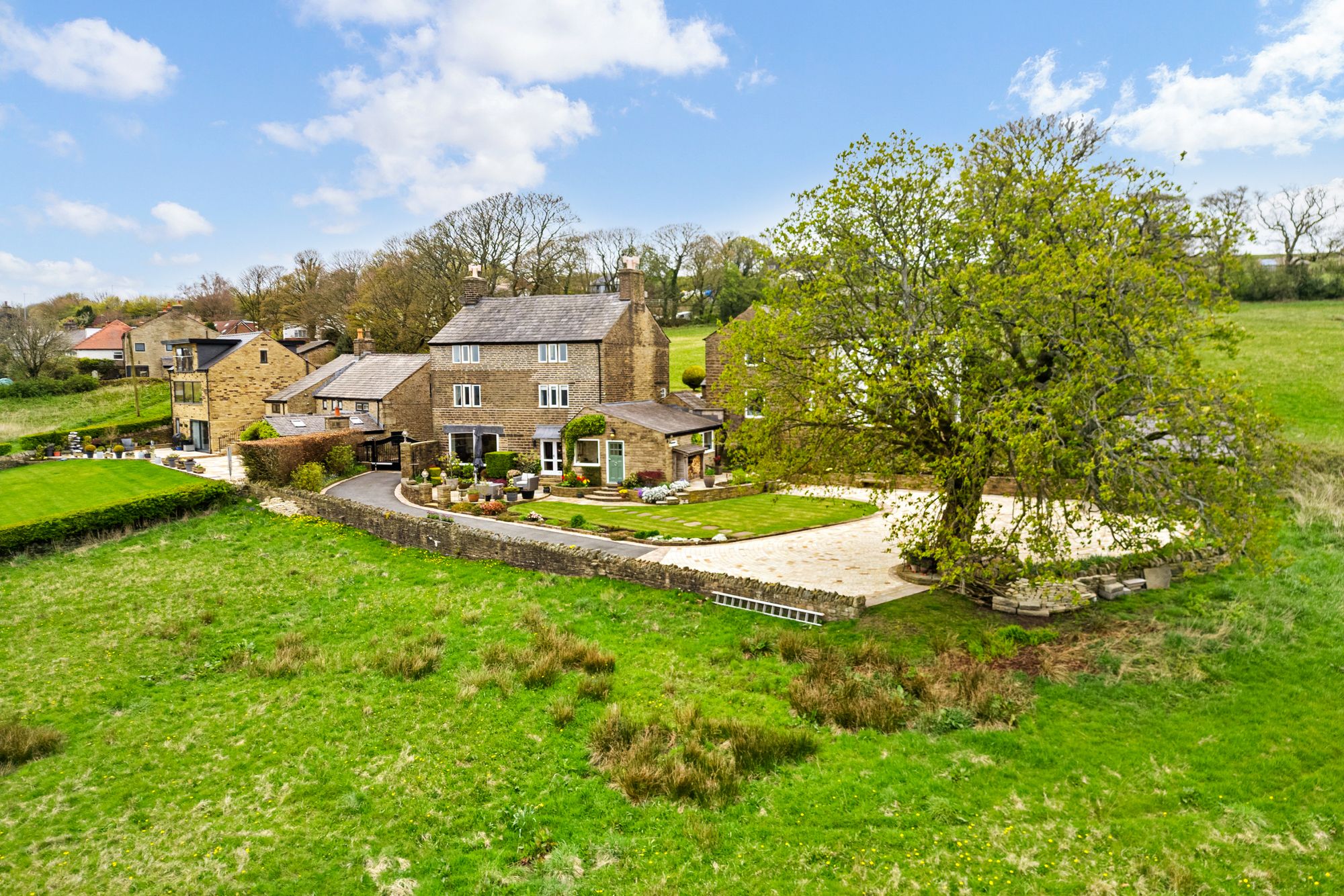 2 bed detached house for sale in Bottom O Th Moor, Bolton 3