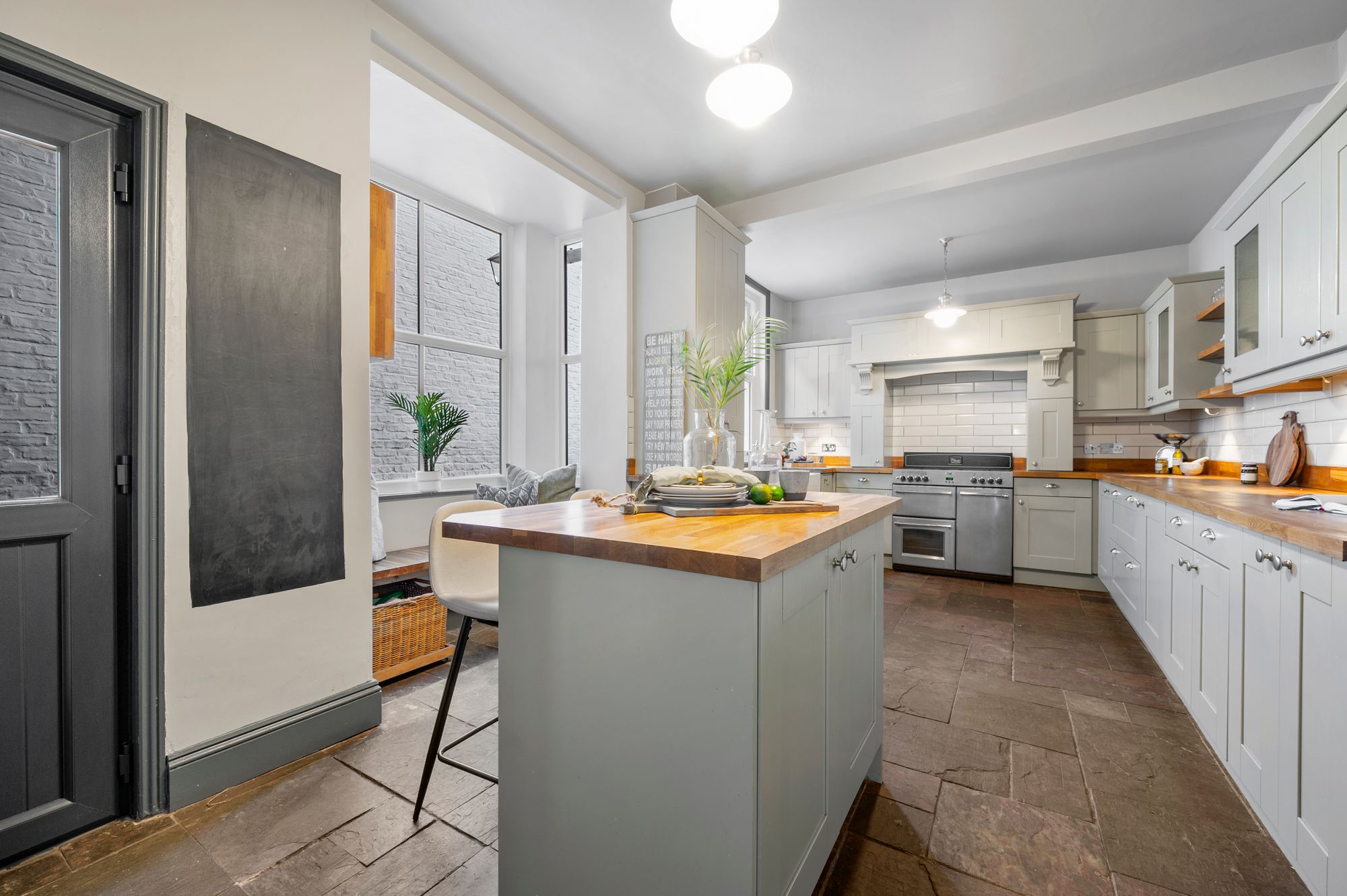 4 bed mid-terraced house for sale in Church Lane, Manchester  - Property Image 4