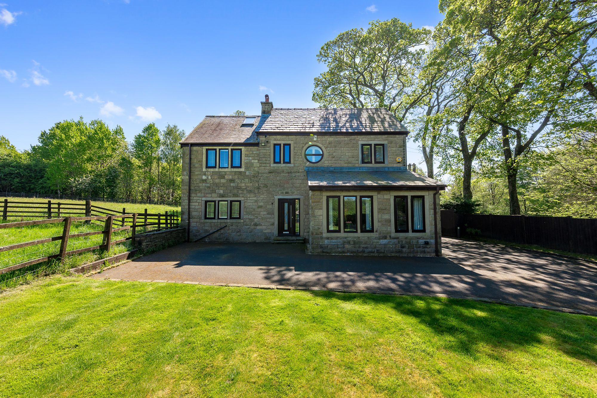 3 bed detached house for sale in Dunscar Fold, Bolton  - Property Image 32