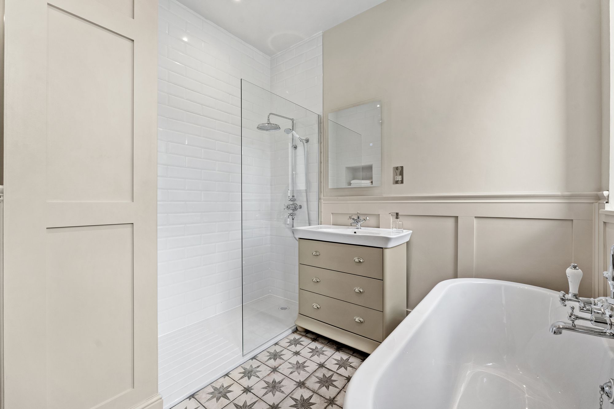 6 bed detached house for sale in Grane Road, Rossendale  - Property Image 51